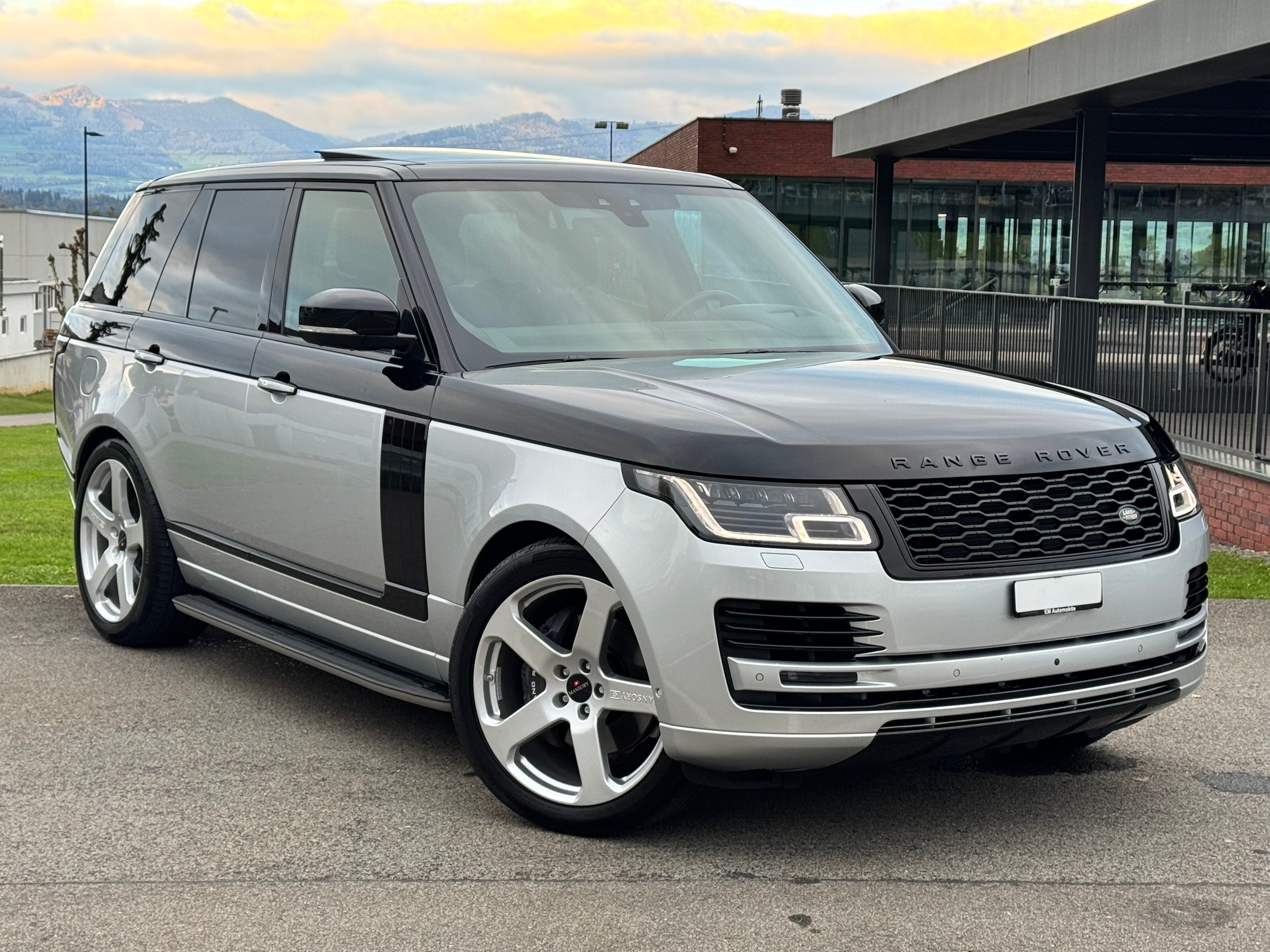 Car photo
