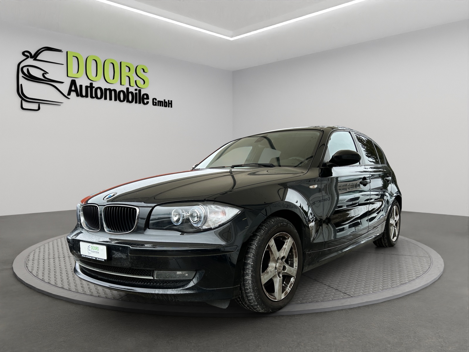 BMW 118i-image-3