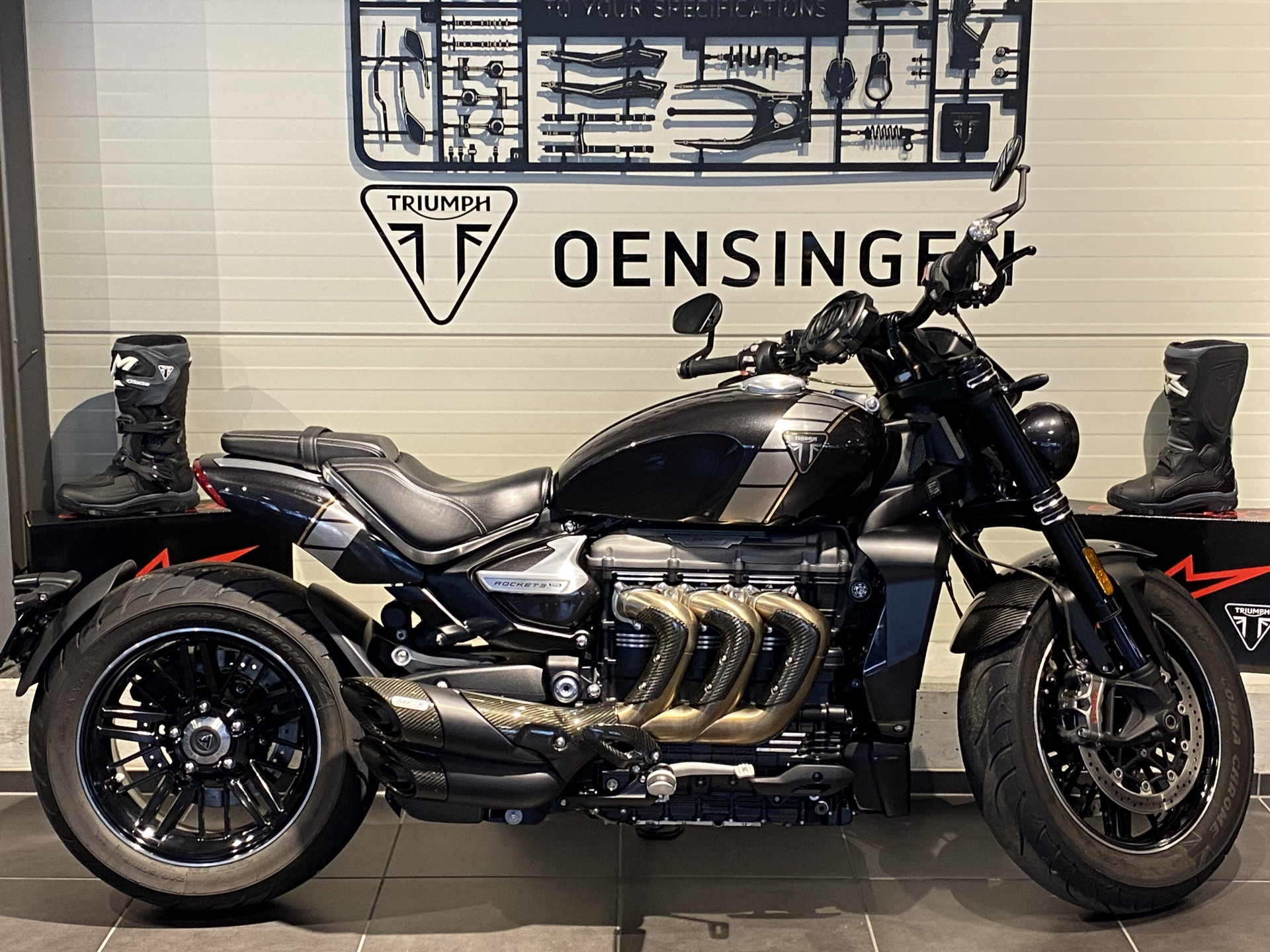 TRIUMPH Rocket 3 TFC "NR.137 von 750" (ab Kauf 12 Monate Garantie)"-showroom-element-3