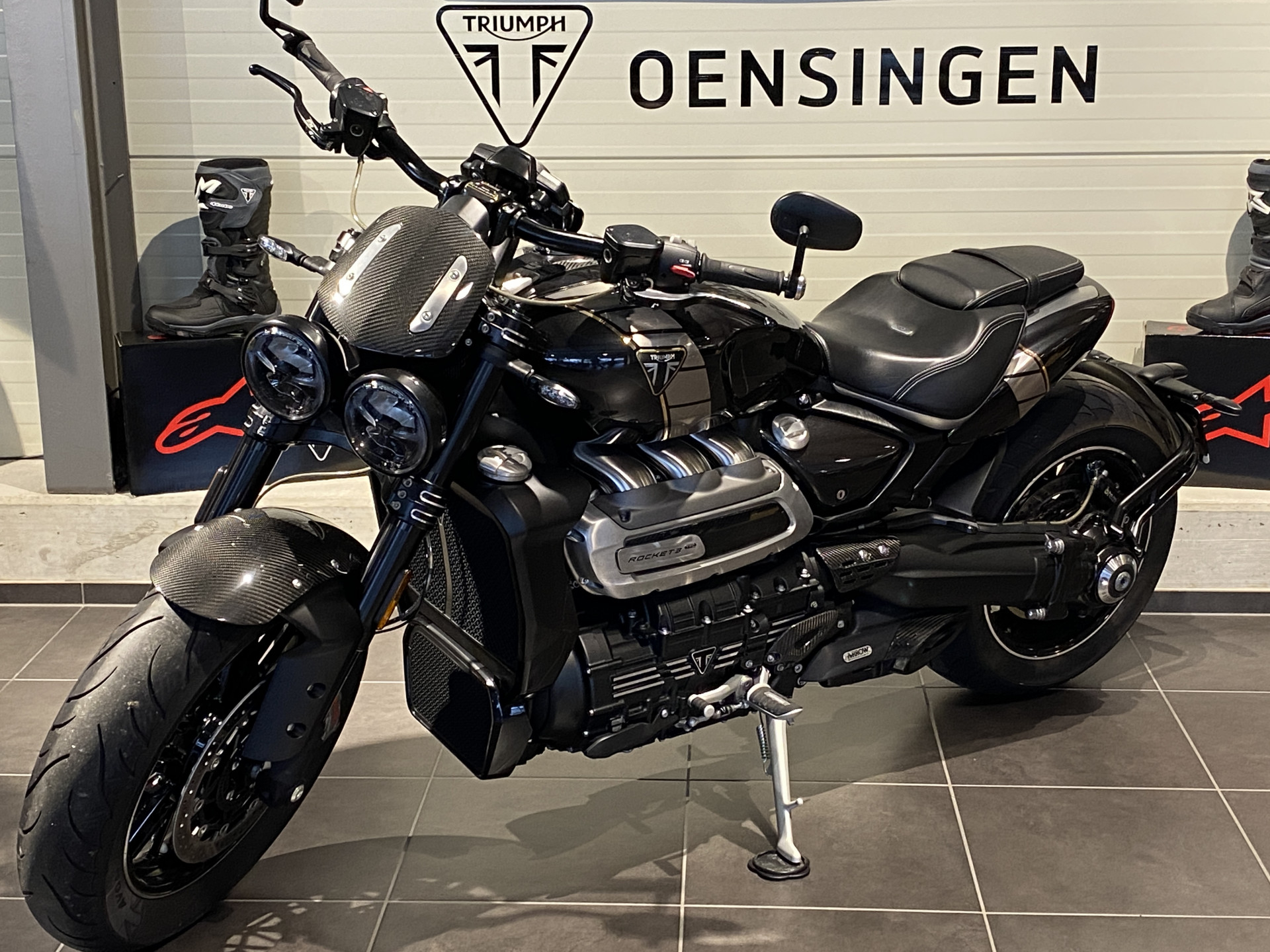 TRIUMPH Rocket 3 TFC "NR.137 von 750" (ab Kauf 12 Monate Garantie)"-showroom-element-1