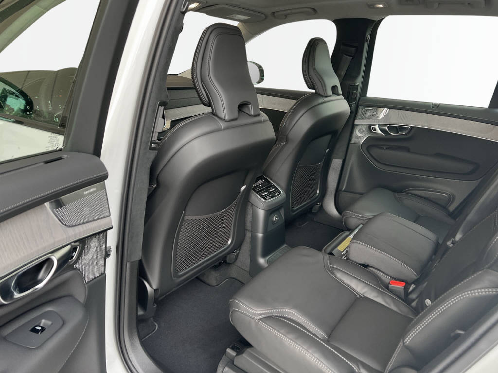 VOLVO XC90 2.0 T8 TE Ultra Dark eAWD-image-10