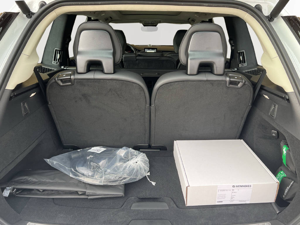 VOLVO XC90 2.0 T8 TE Ultra Dark eAWD-image-8