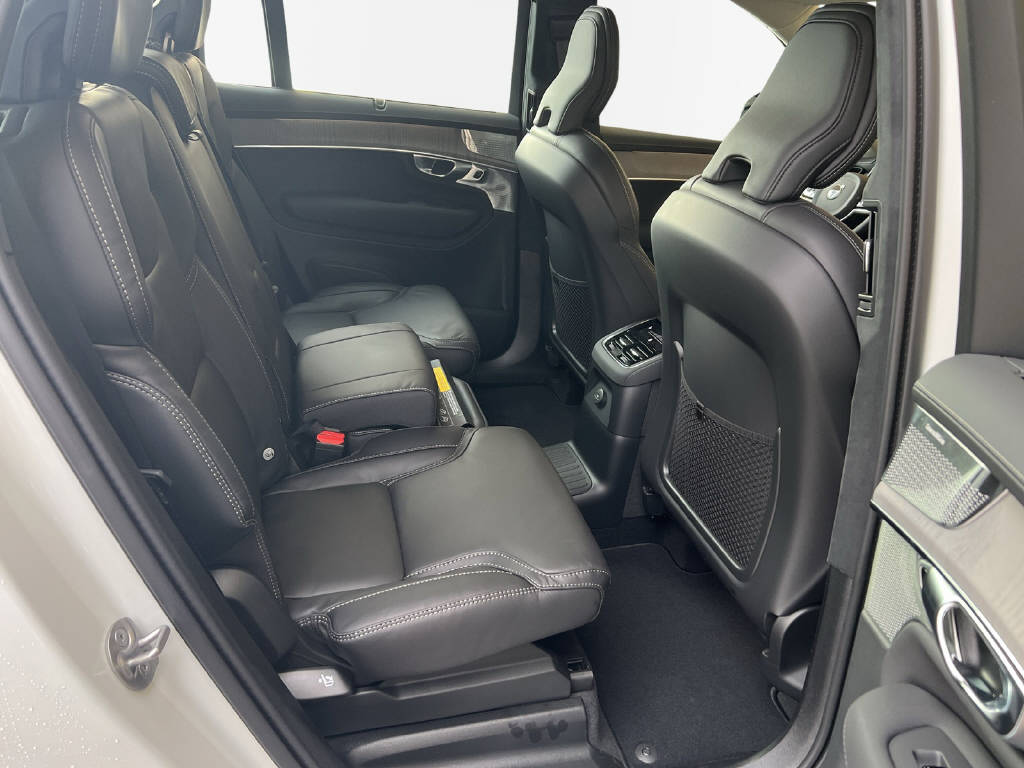 VOLVO XC90 2.0 T8 TE Ultra Dark eAWD-image-11