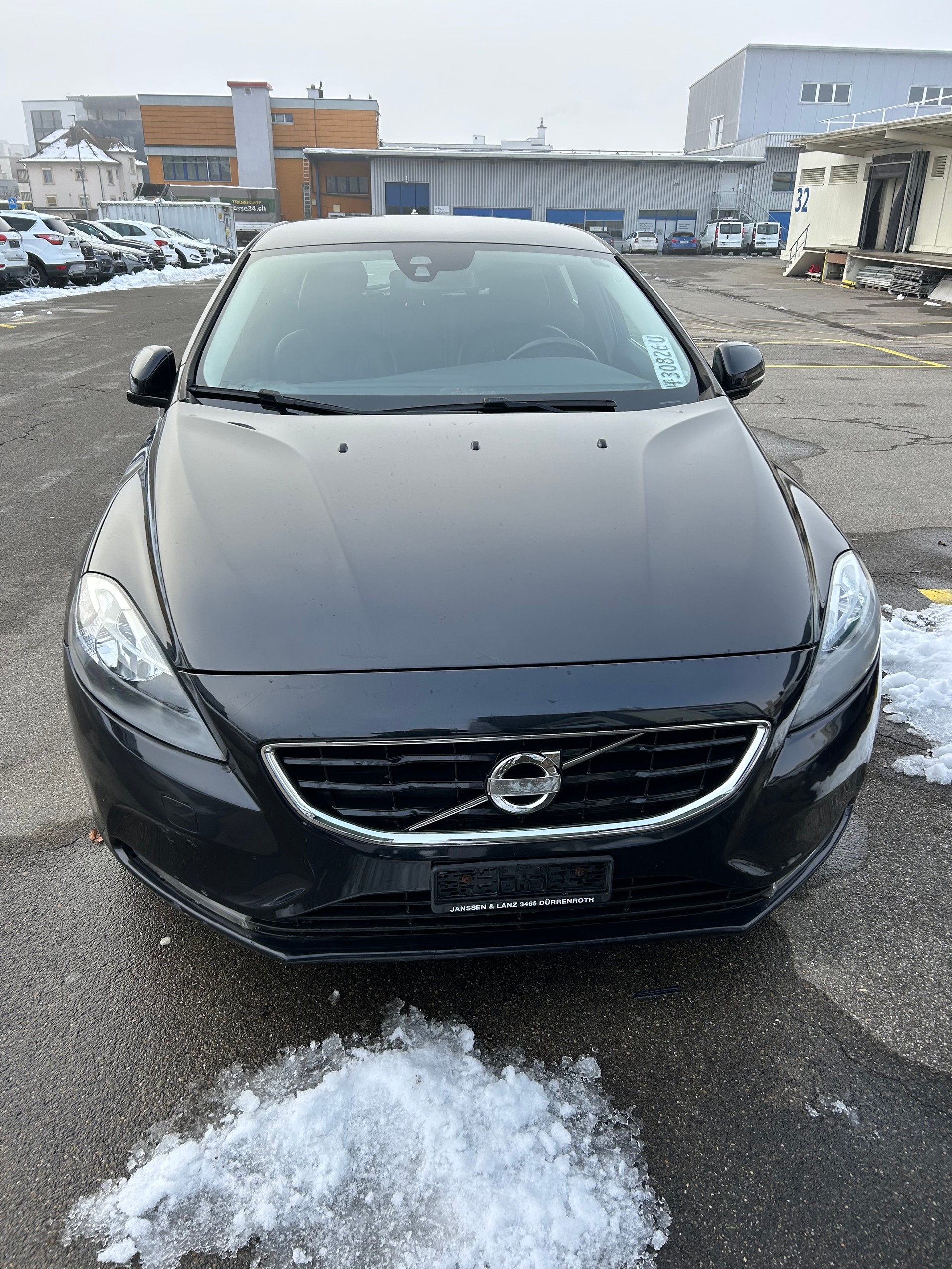 VOLVO V40 D3 Kinetic Fleet Geartronic-image-0