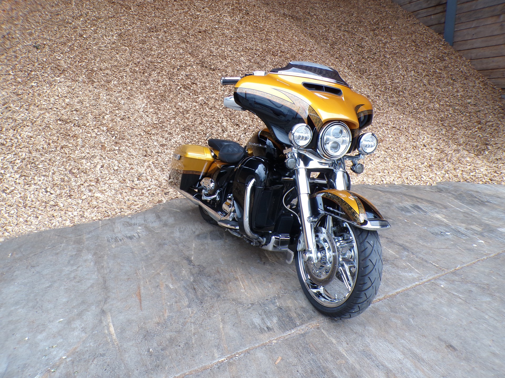 HARLEY-DAVIDSON FLHTKSE Electra Glide Ultra Limited CVO-image-1