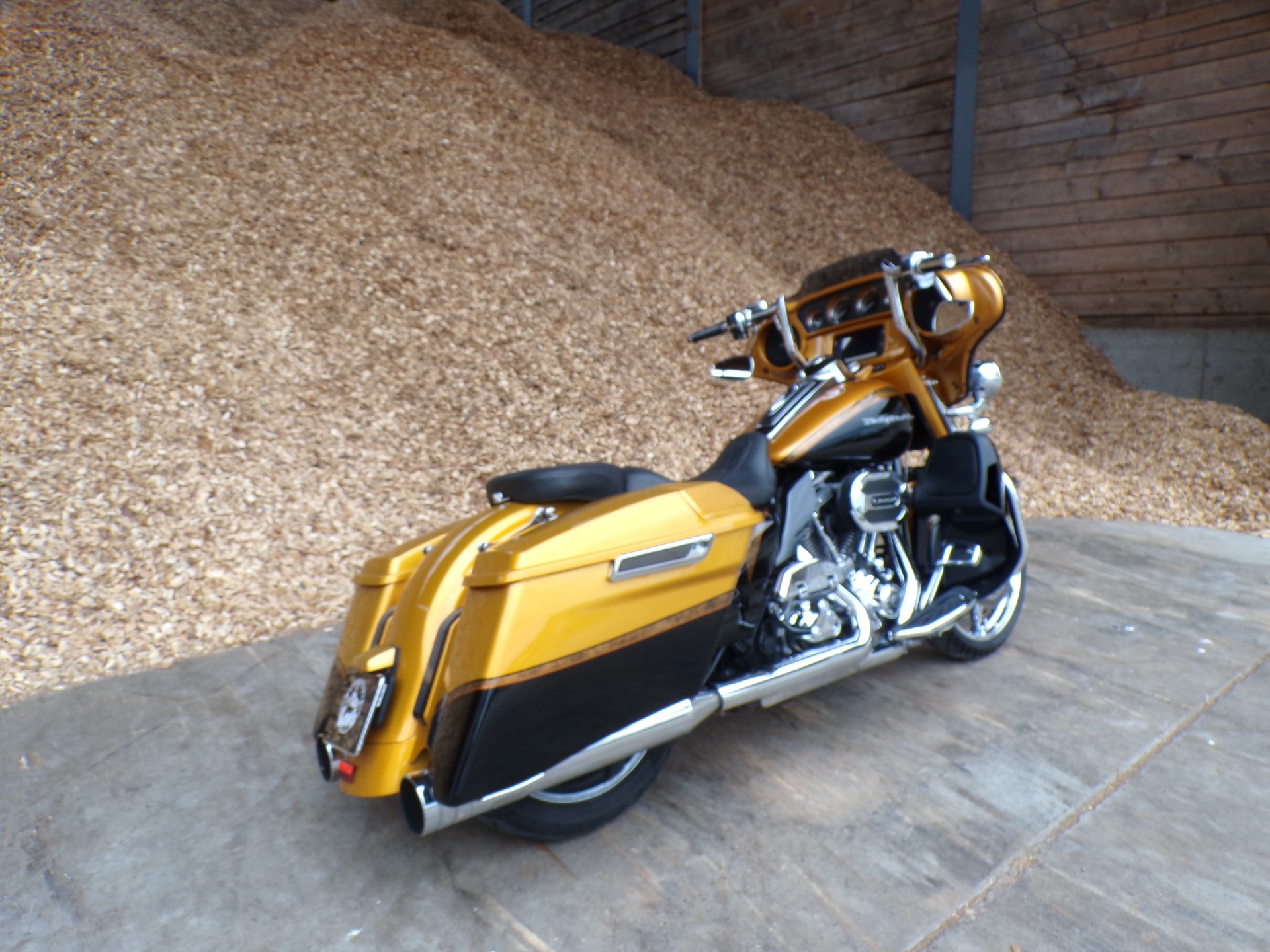 HARLEY-DAVIDSON FLHTKSE Electra Glide Ultra Limited CVO-image-5