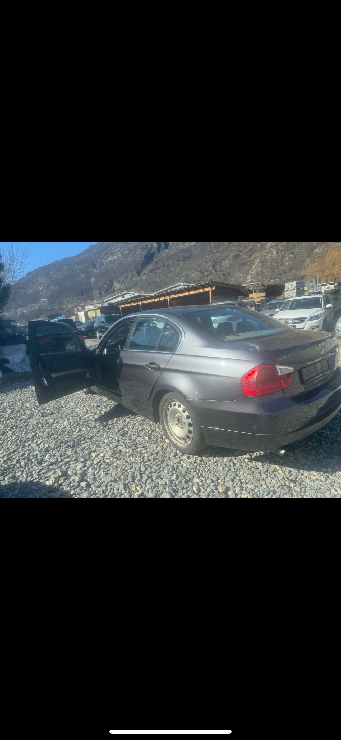 BMW 325xi-image-4