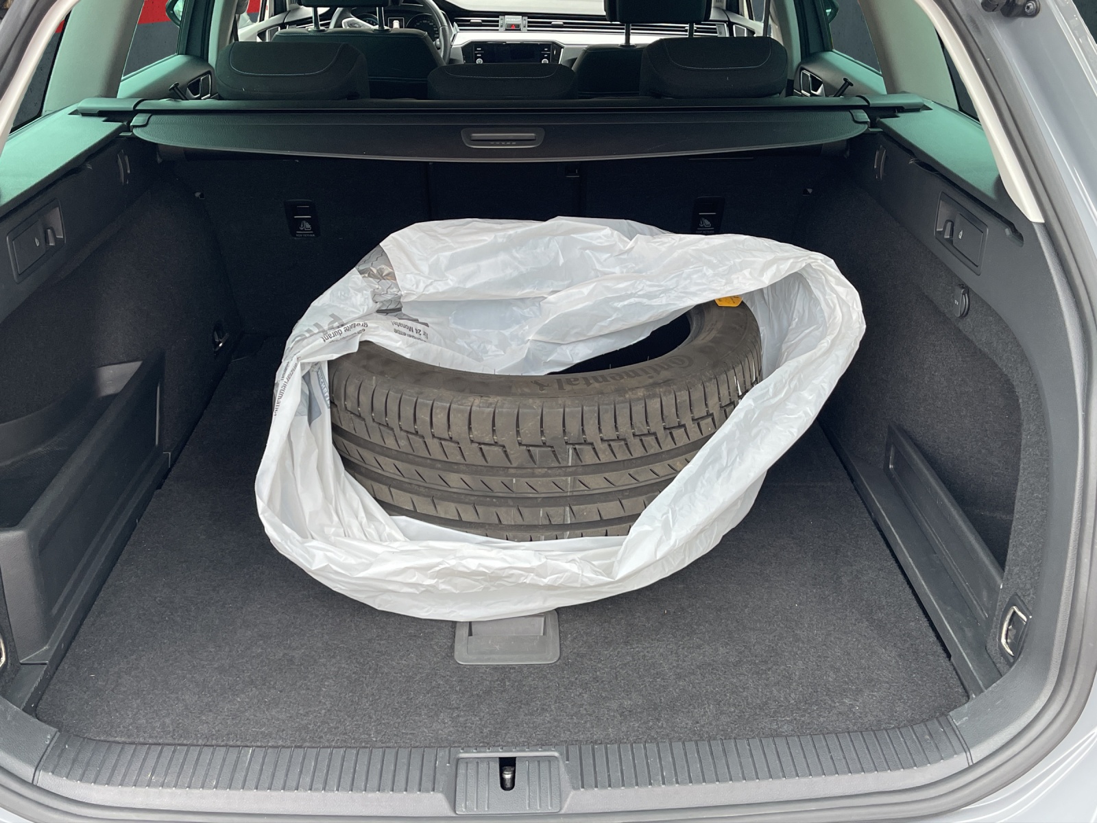 VW Passat Variant 1.4 TSI GTE Hybrid DSG-image-12