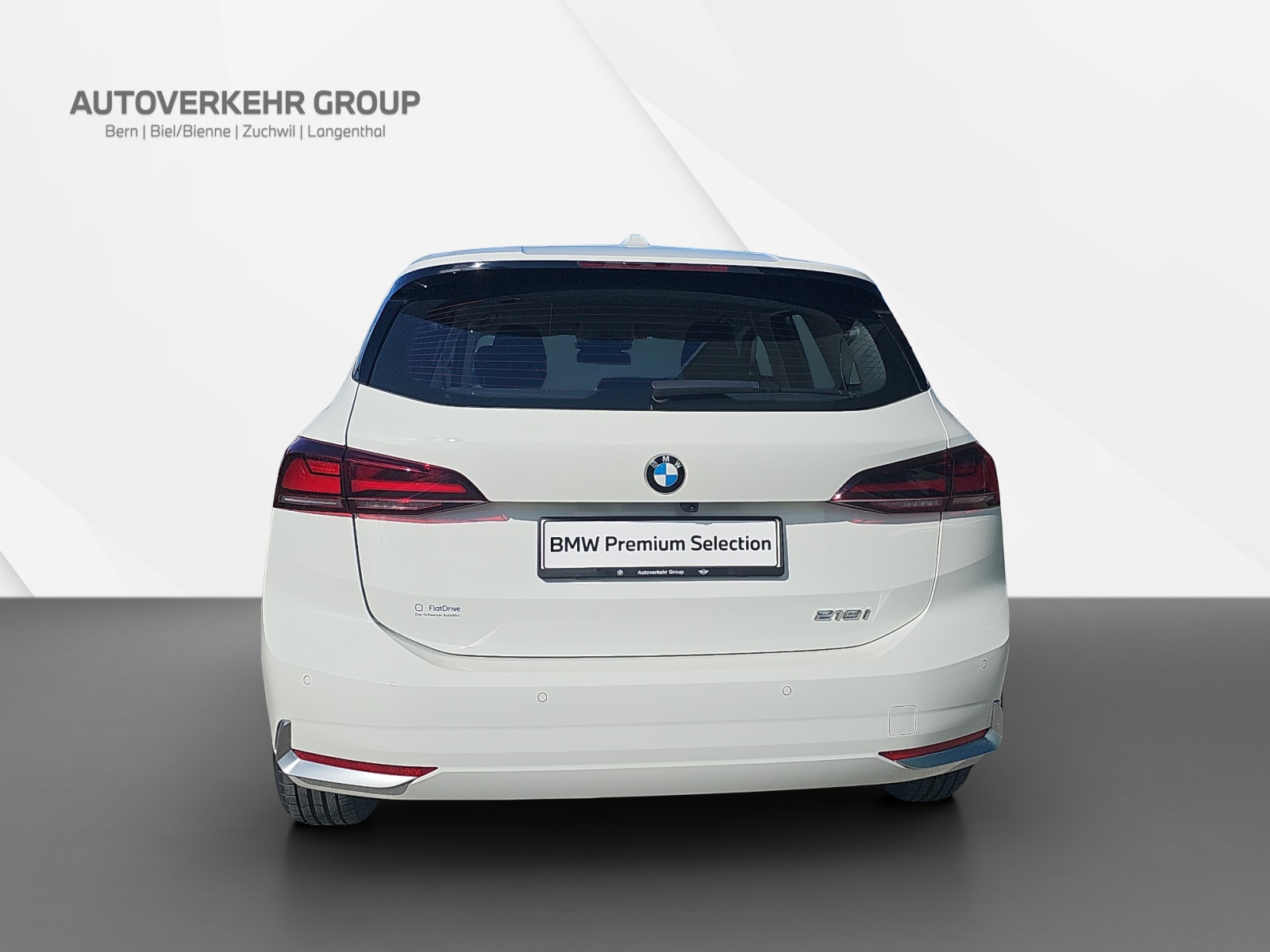 BMW 218i Active Tourer-image-4