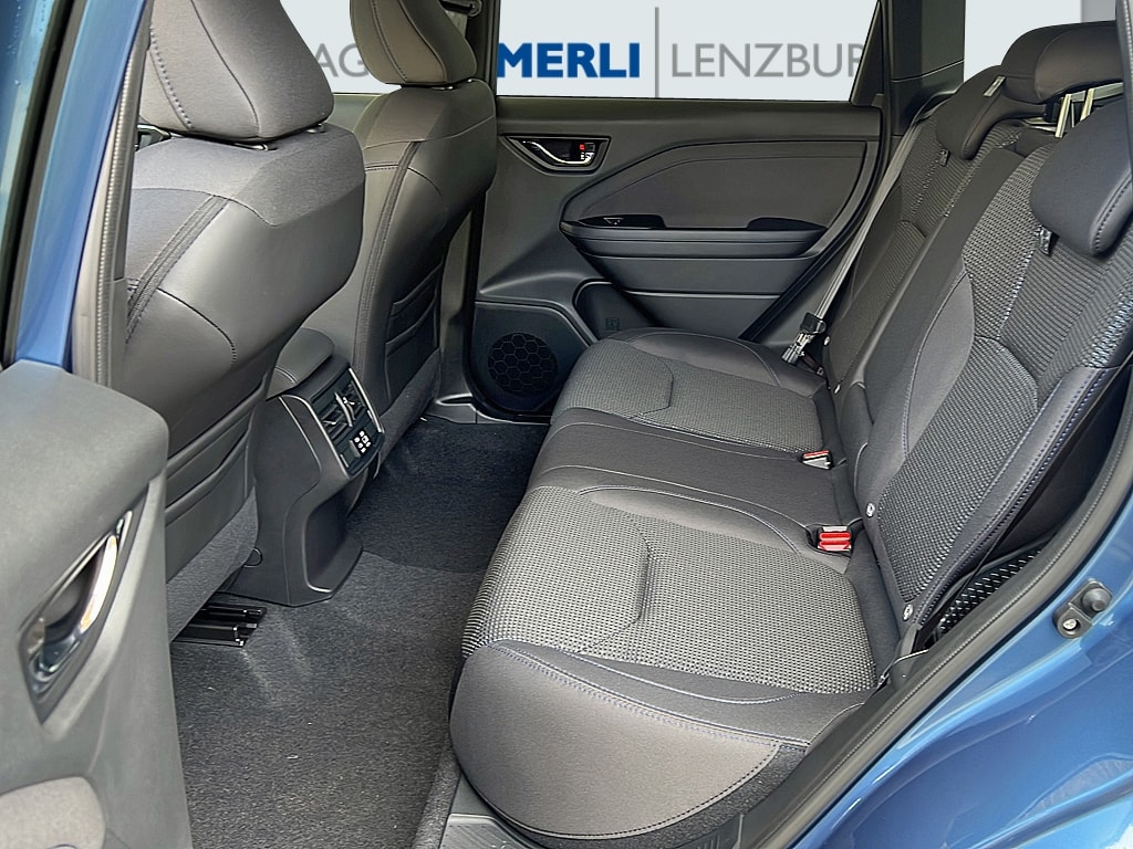 SUBARU Forester 2.0i e-Boxer Swiss Plus Lineartronic-image-10