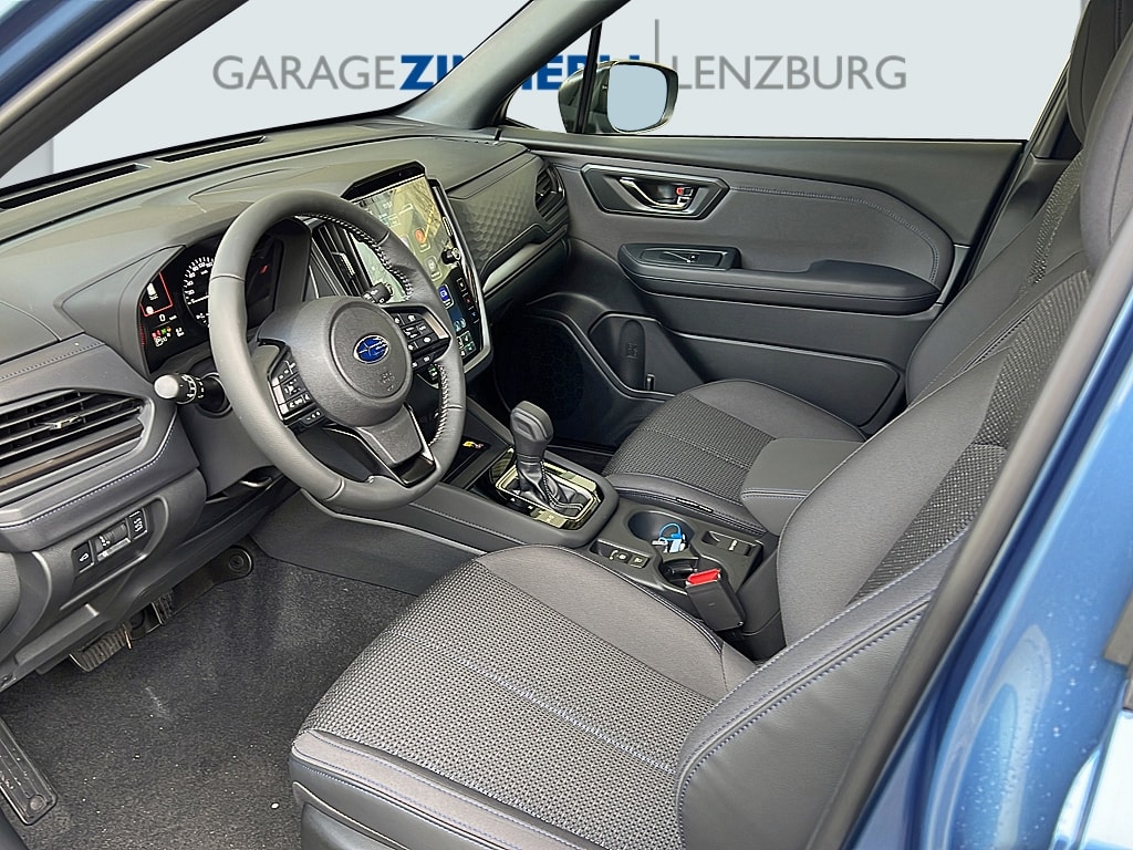 SUBARU Forester 2.0i e-Boxer Swiss Plus Lineartronic-image-11