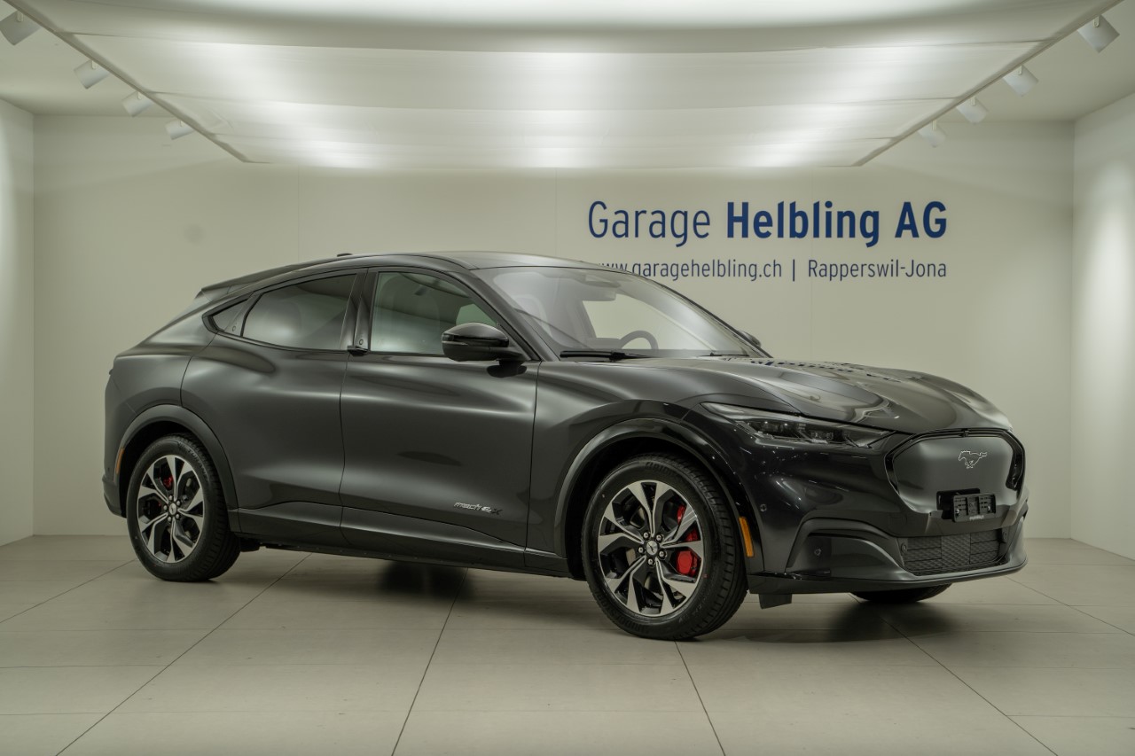 FORD Mustang Mach-E Extended AWD-image-0