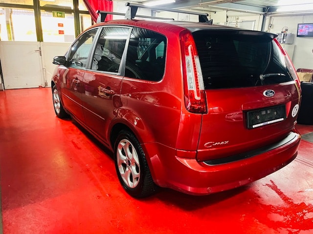 FORD C-Max 2.0 TDCi Titanium PowerShift-image-9