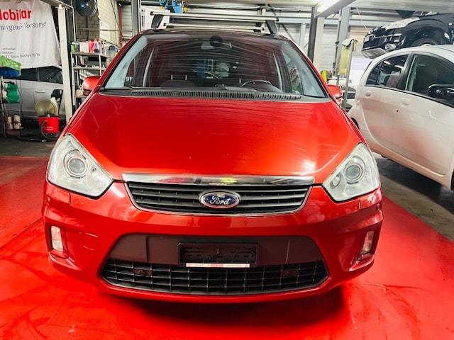 FORD C-Max 2.0 TDCi Titanium PowerShift-image-8