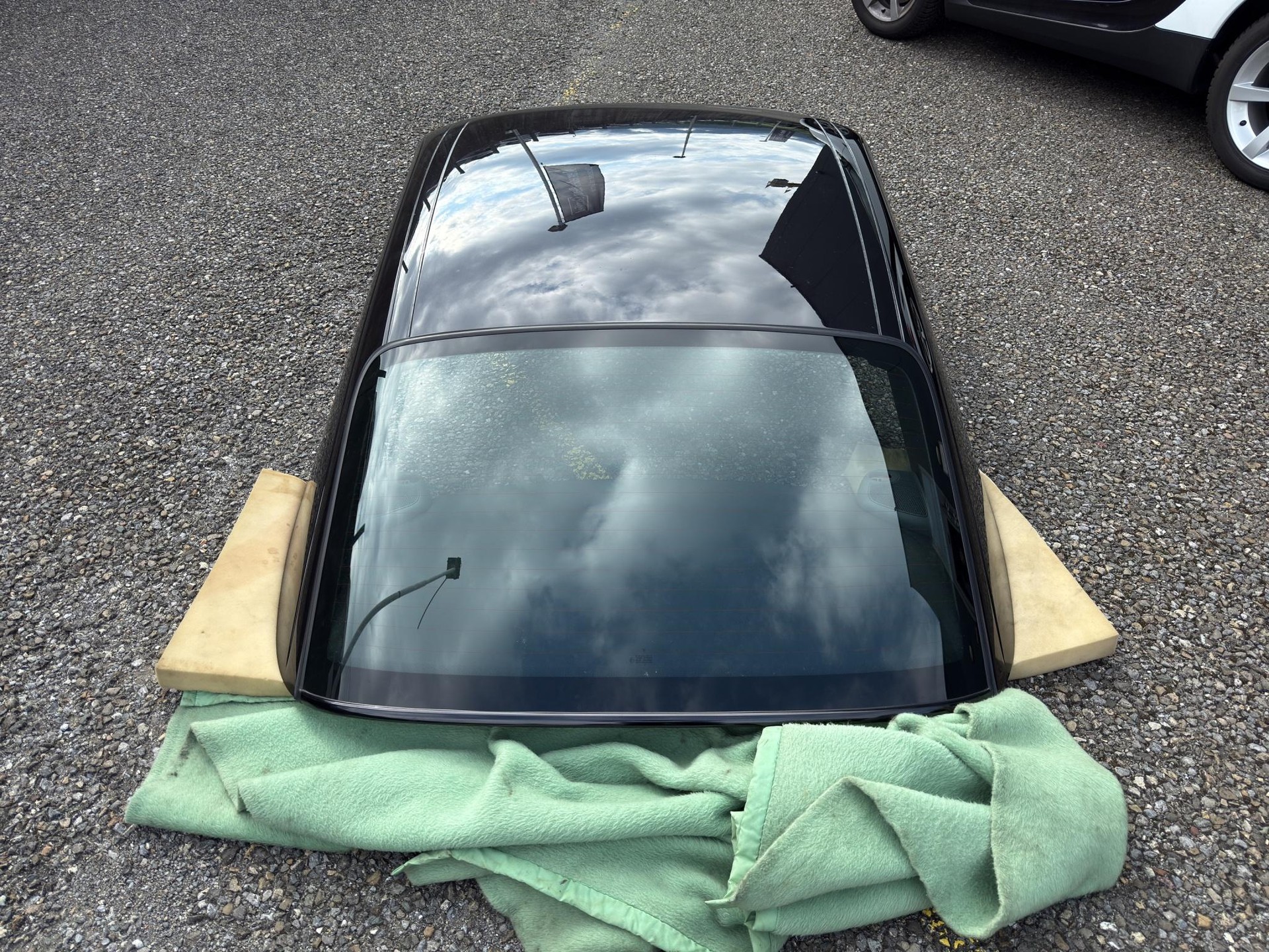 PORSCHE 911 Cabriolet 3.6 Turbo-image-26