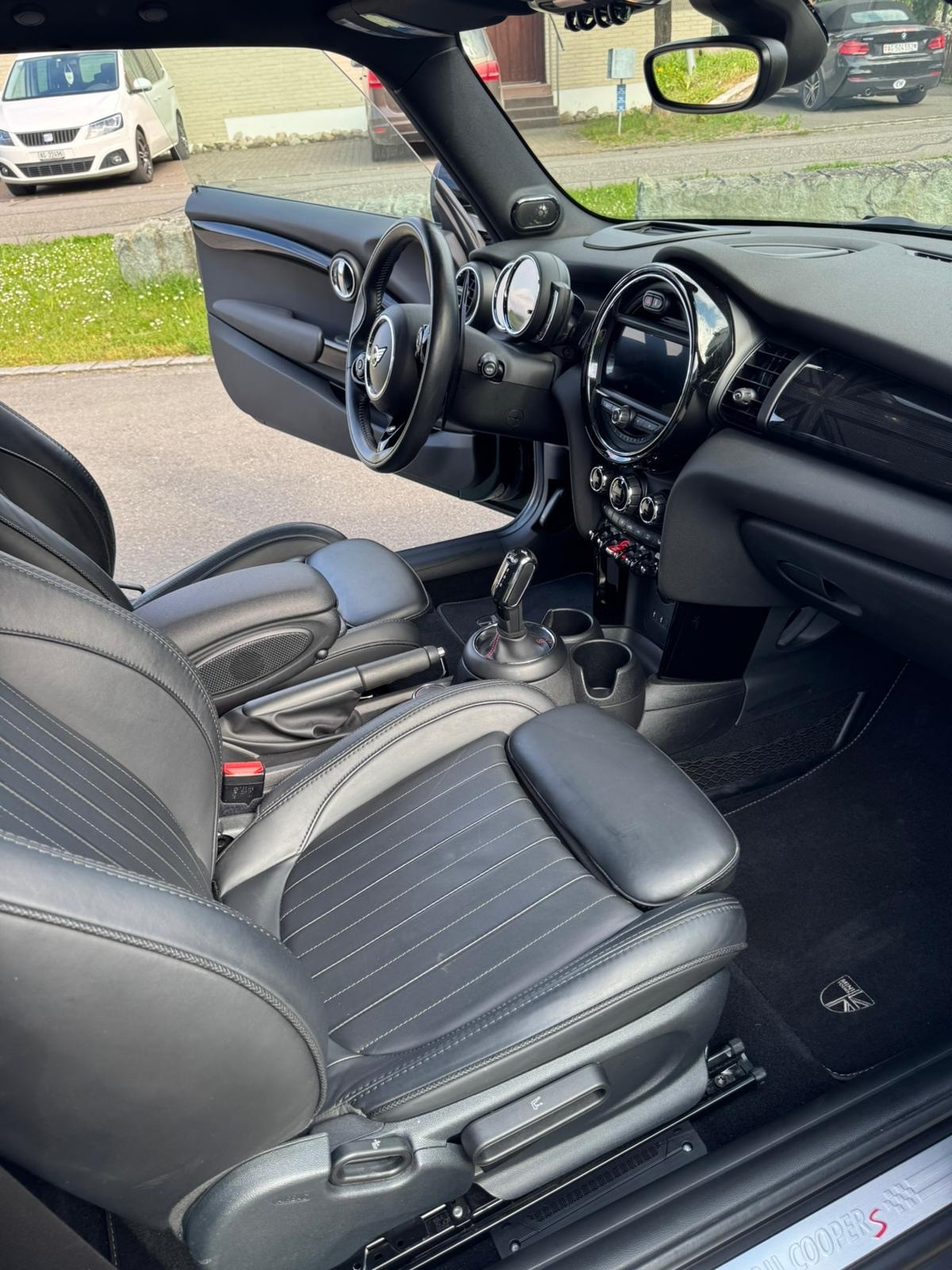 MINI 2.0i Cooper S-image-3