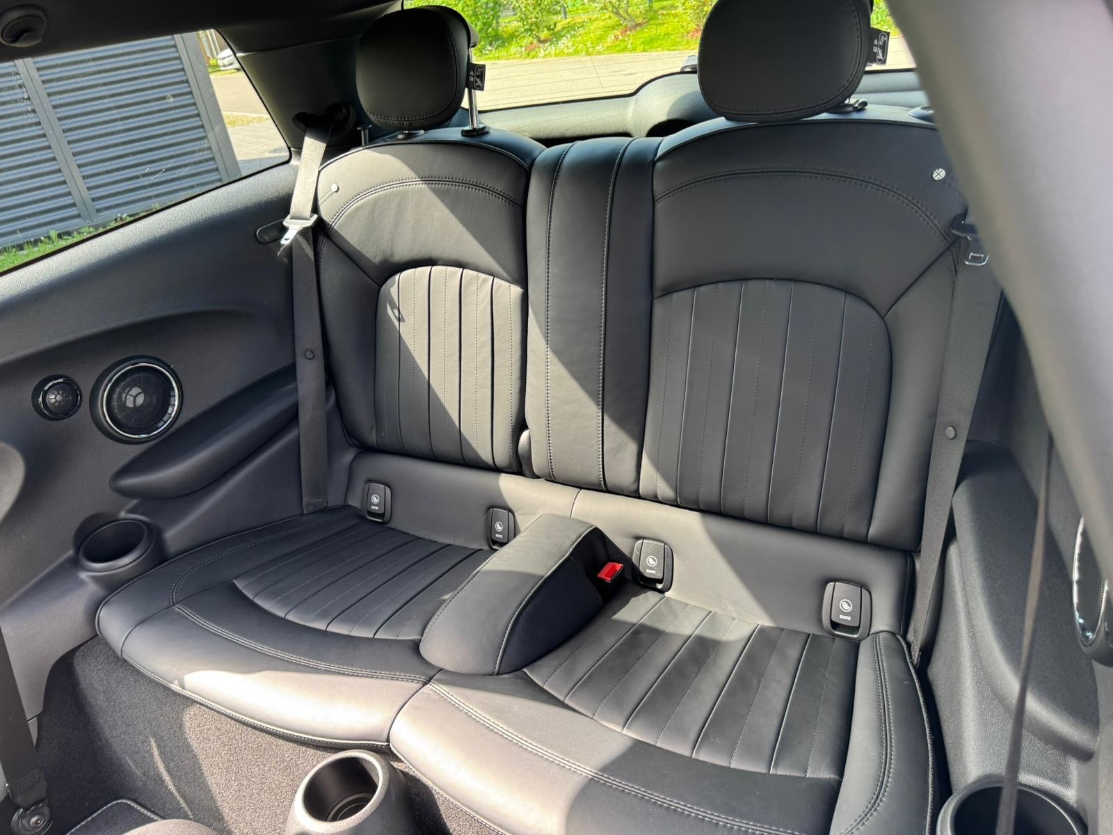 MINI 2.0i Cooper S-image-4