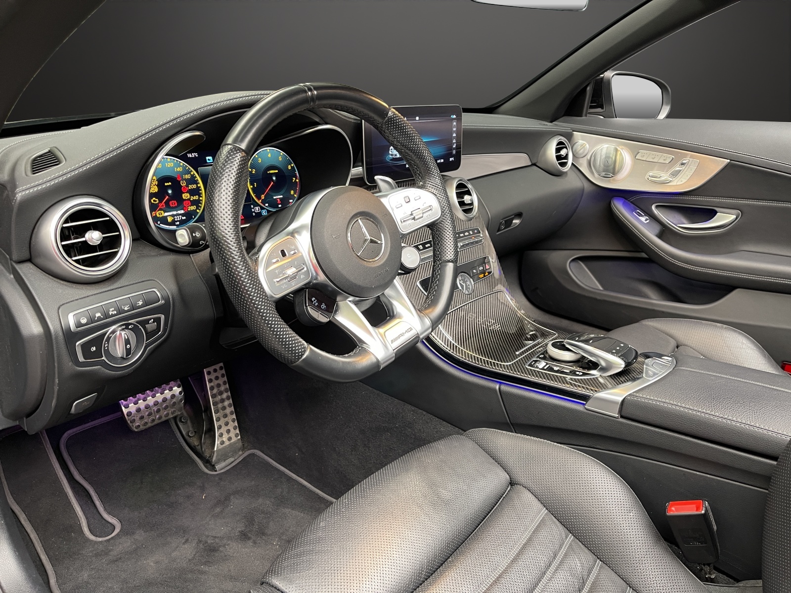 MERCEDES-BENZ C 43 AMG 4Matic-image-9
