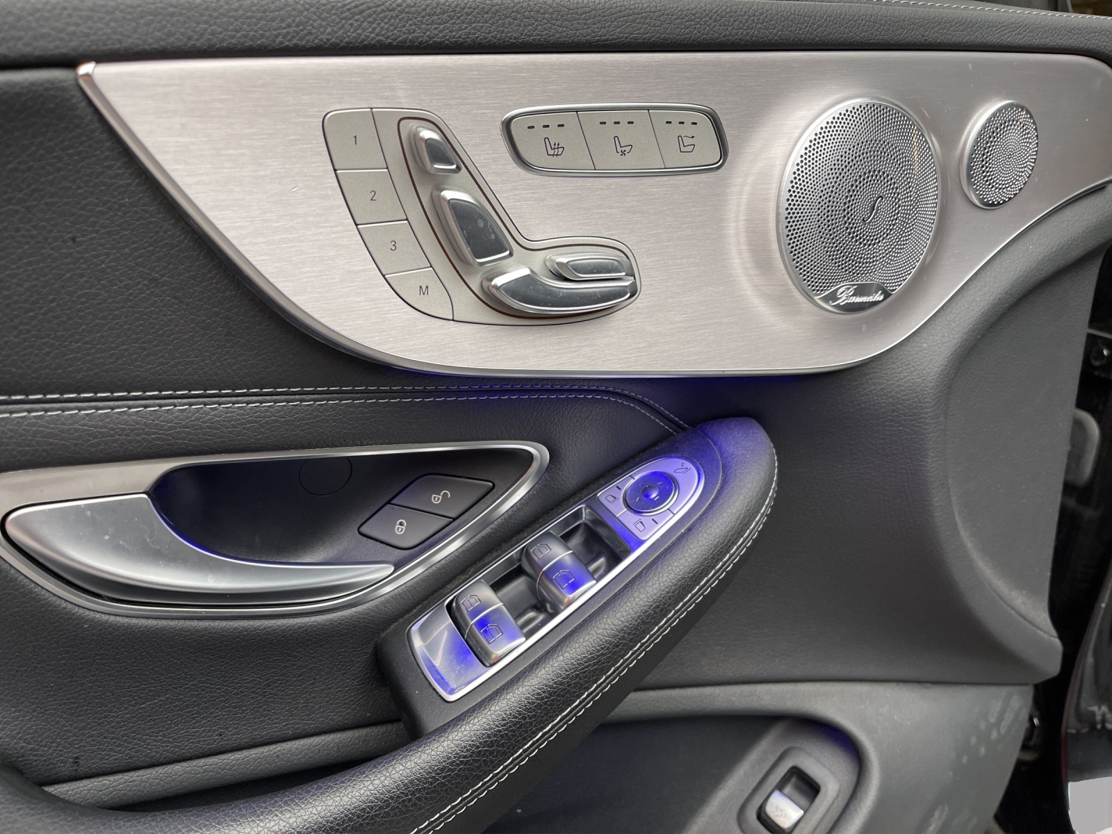 MERCEDES-BENZ C 43 AMG 4Matic-image-12