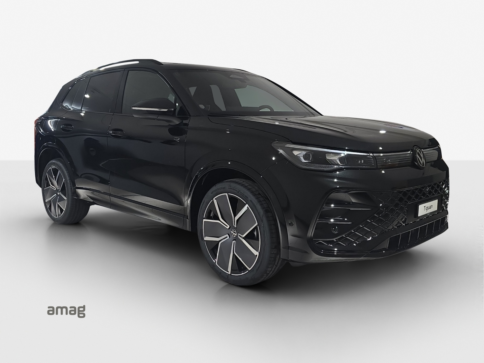 VW Tiguan 2.0 TSI DSG R-Line 4Motion-image-5