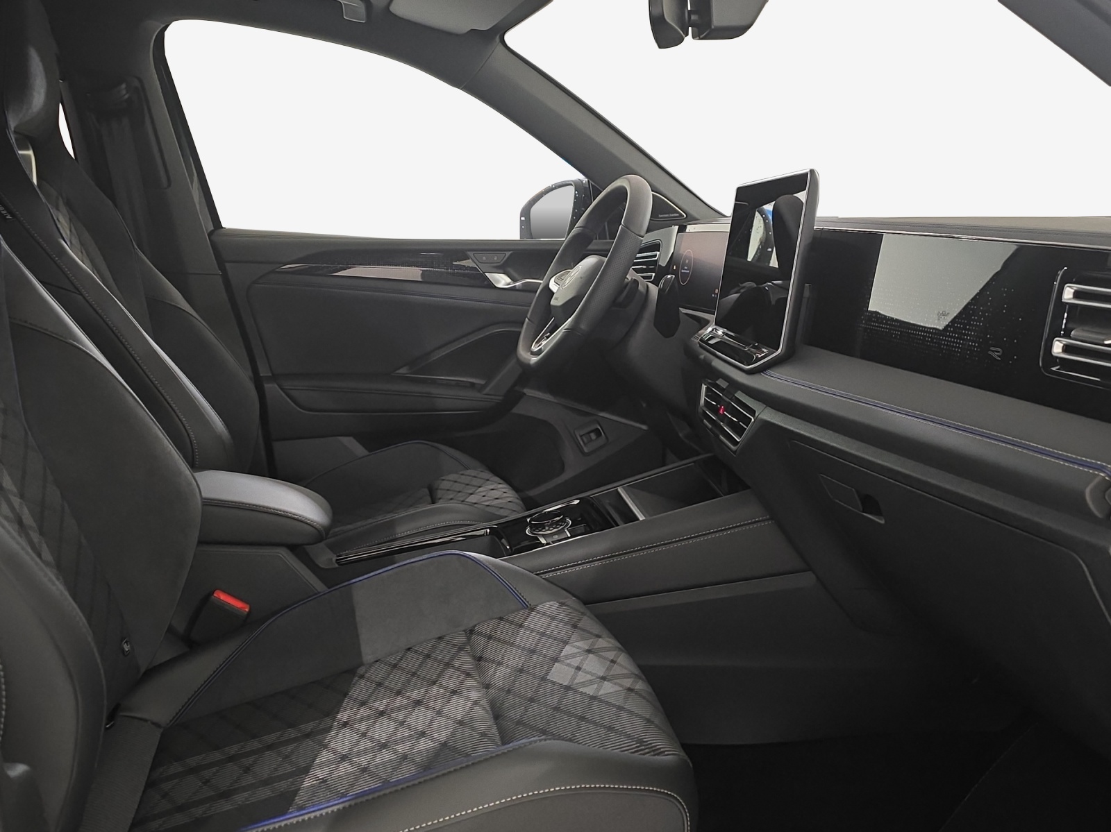 VW Tiguan 2.0 TSI DSG R-Line 4Motion-image-14