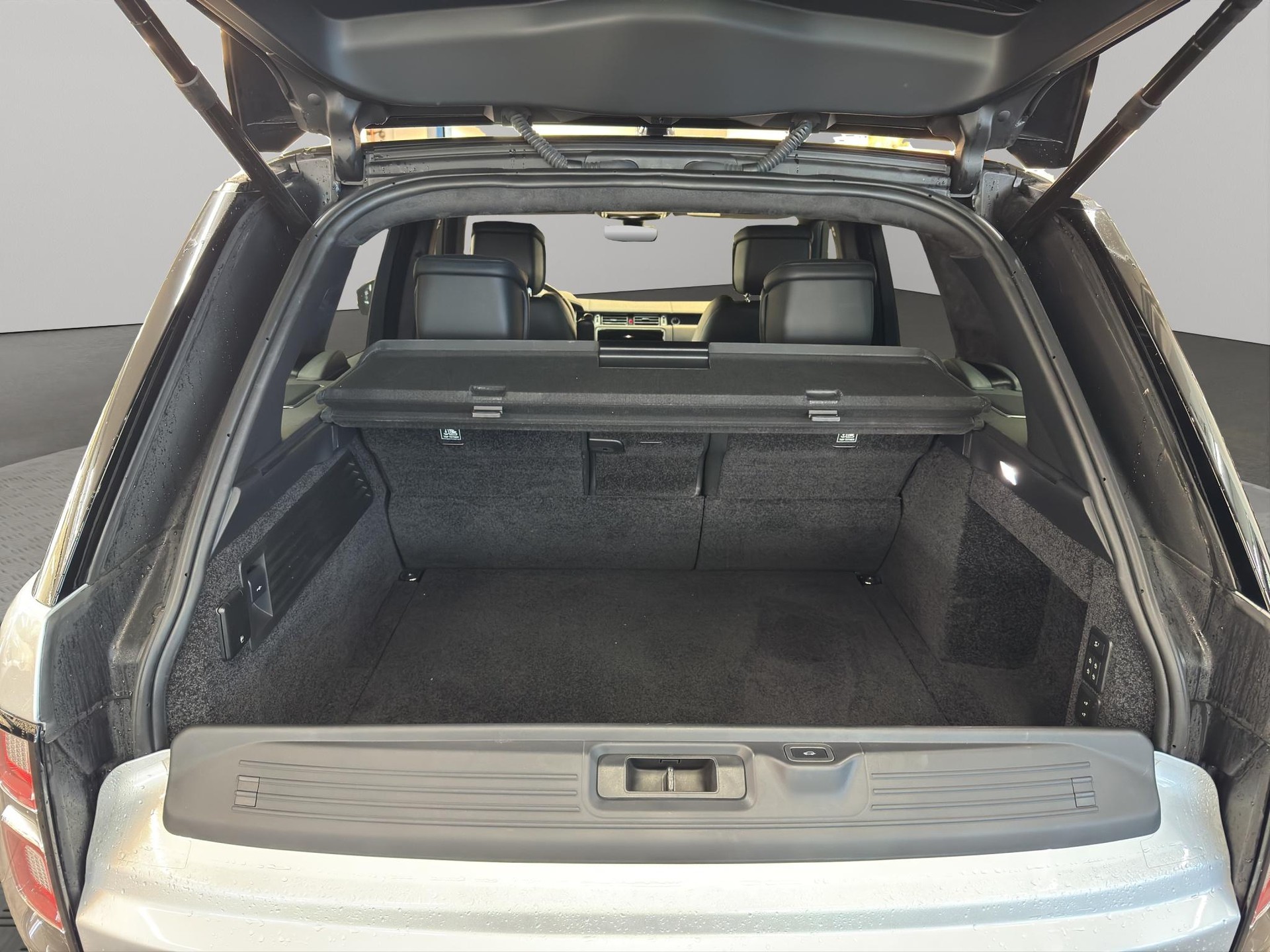 LAND ROVER Range Rover 5.0 V8 SC Autobiography-image-12
