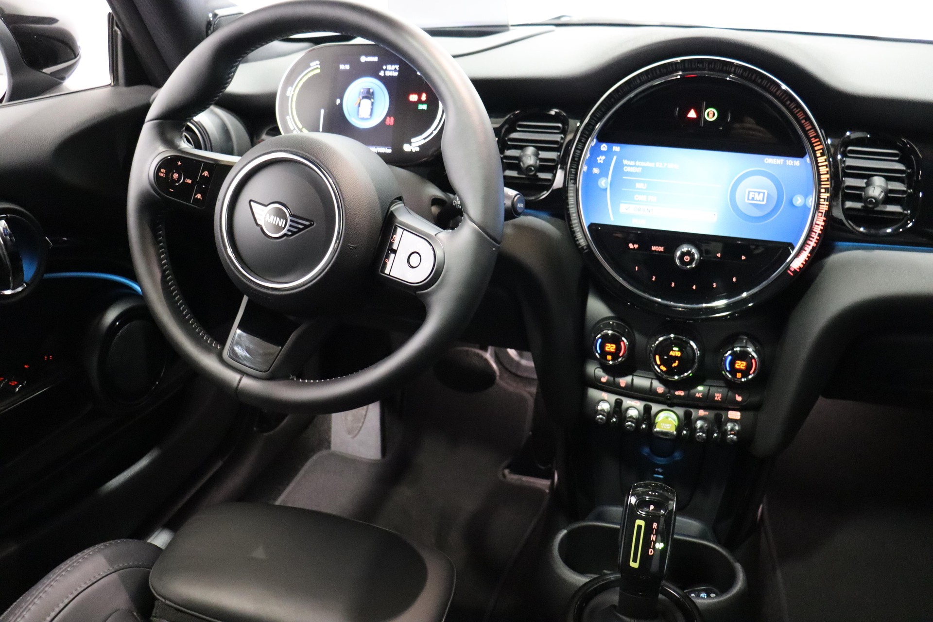 MINI F56 Cooper SE-image-7