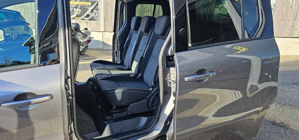 RENAULT Kangoo E-Tech techno EV45 22kW DC 80kW-image-6