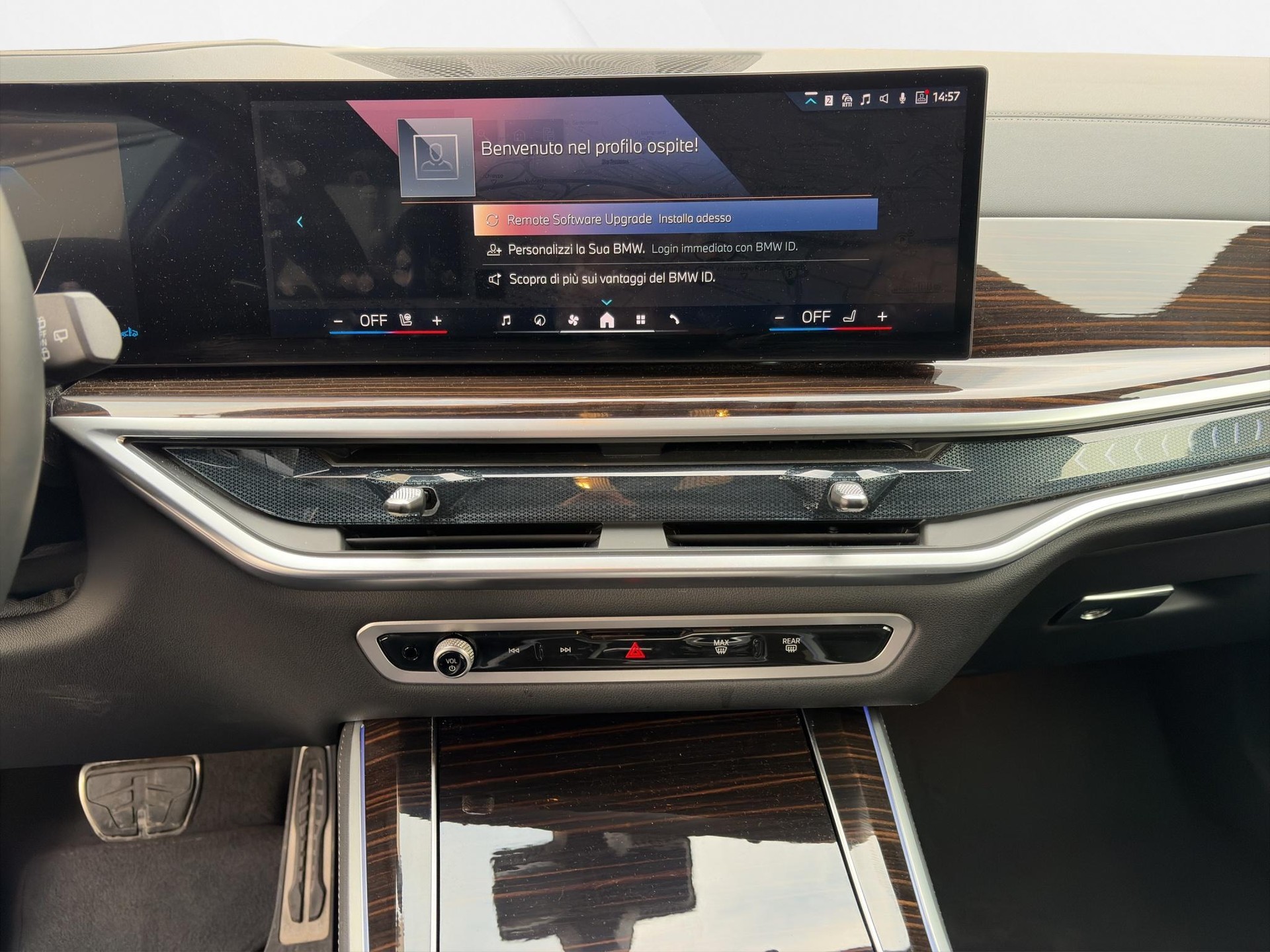 BMW X5 xDrive 30d SAG-image-17