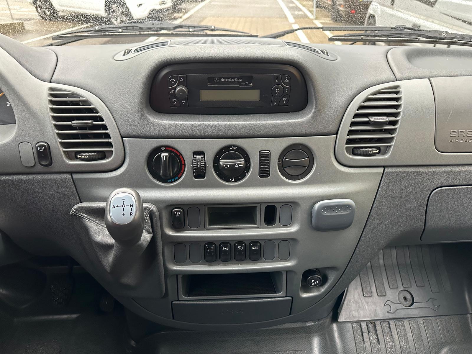 MERCEDES-BENZ Sprinter 313 CDI 4x4-image-21