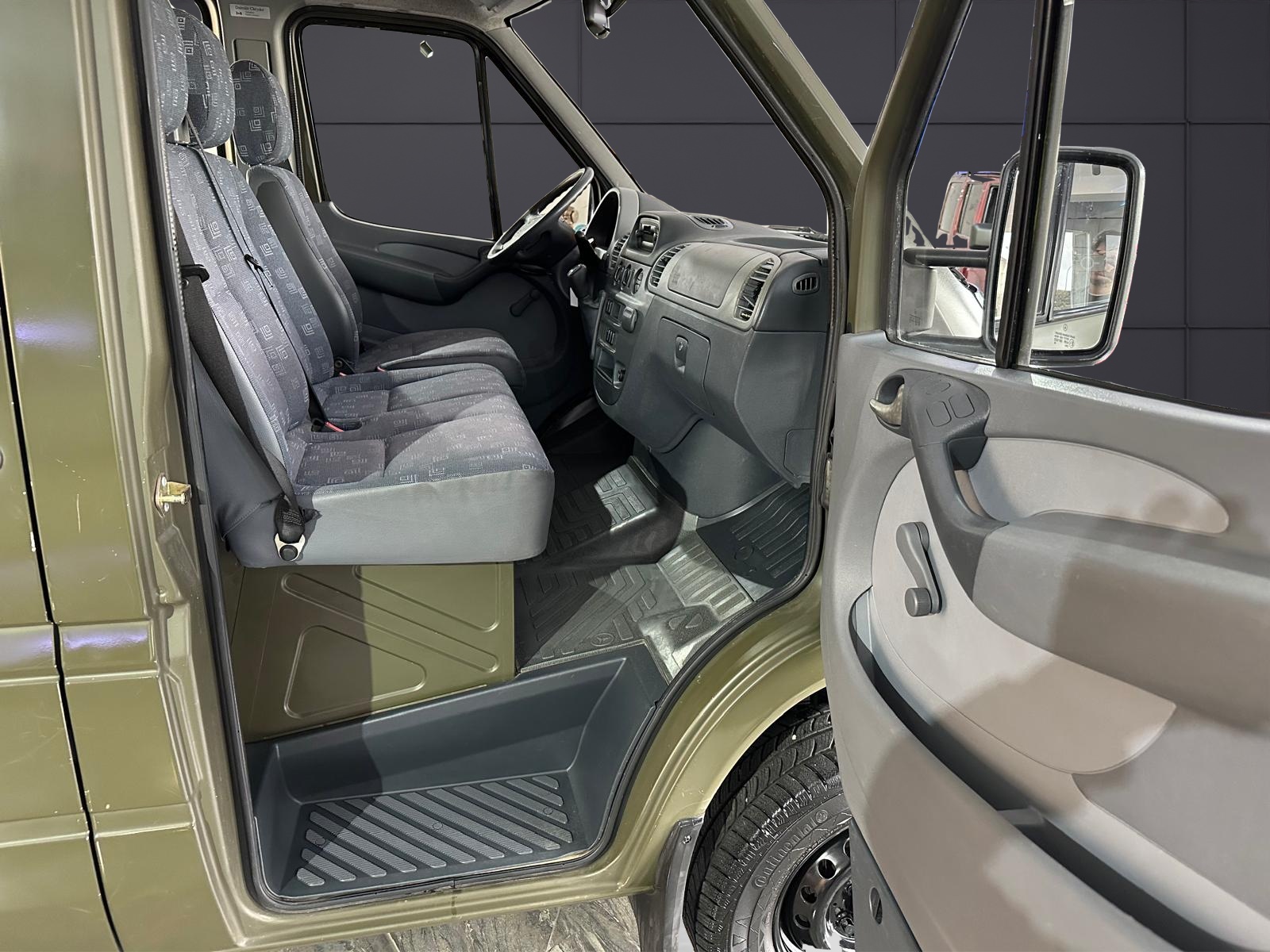 MERCEDES-BENZ Sprinter 313 CDI 4x4-image-9