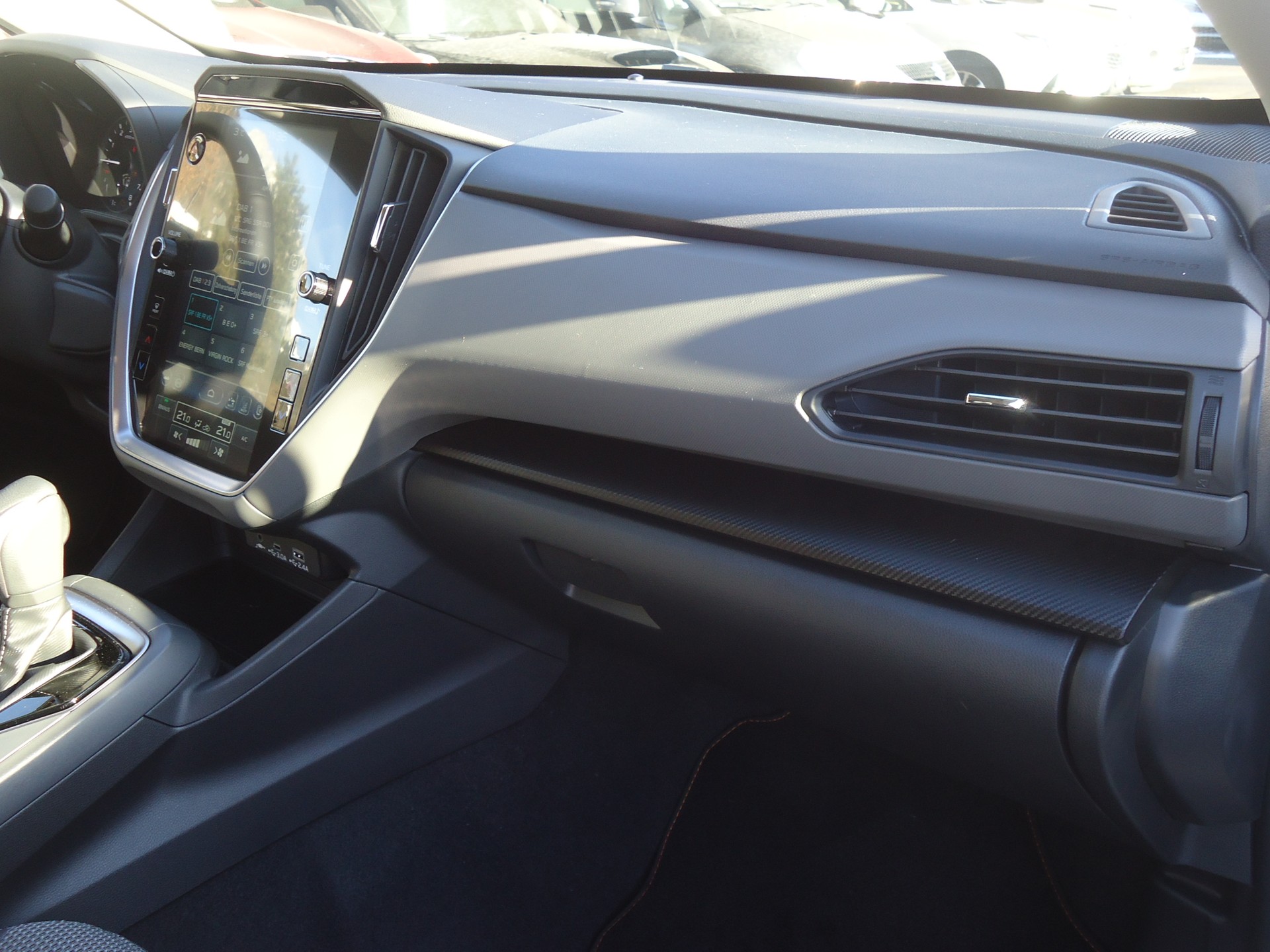 SUBARU Crosstrek 2.0 e-Boxer Passion AWD Lineartronic-image-13