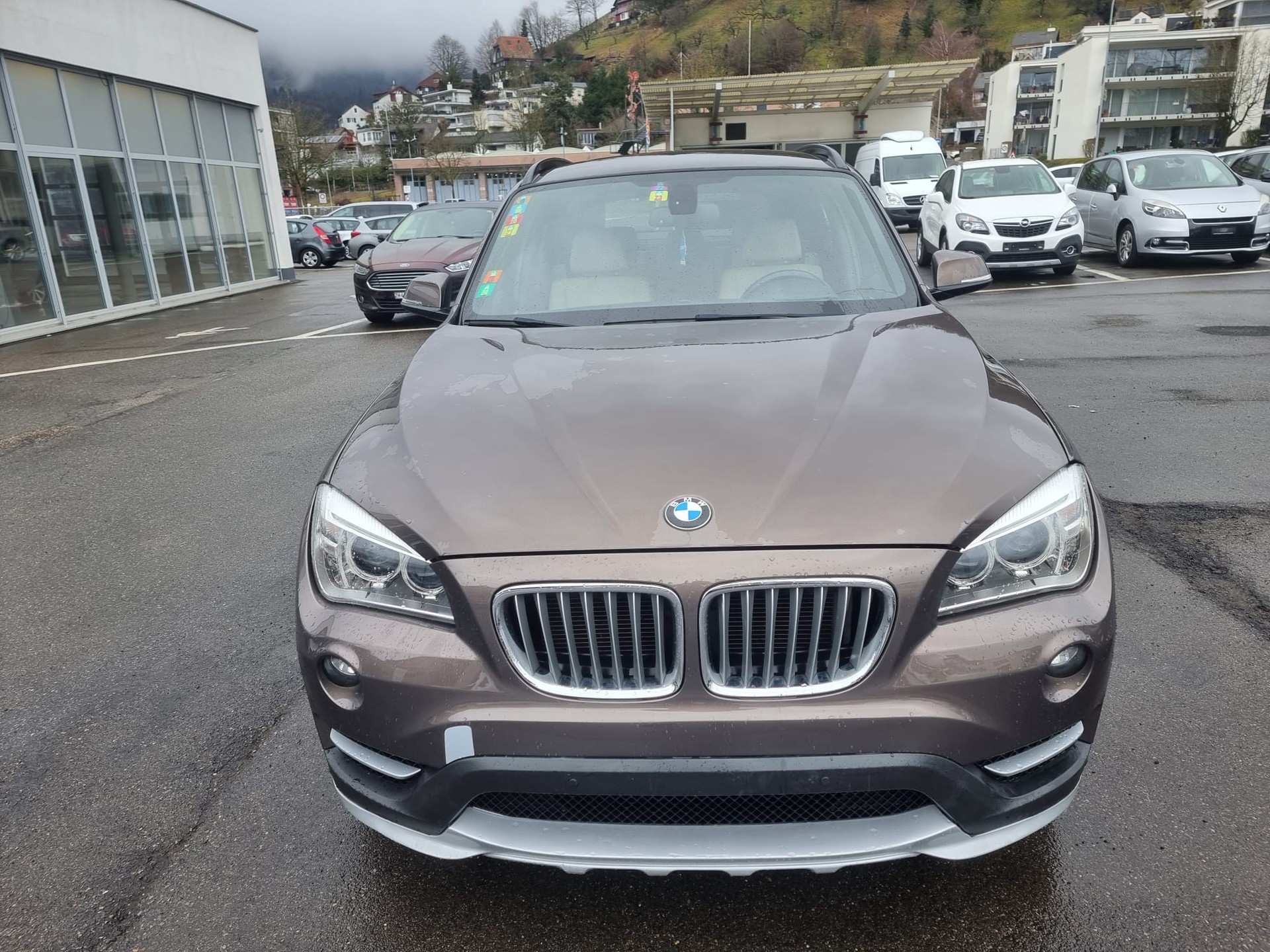 BMW X1 xDrive 20i Sport Line Steptronic-image-2