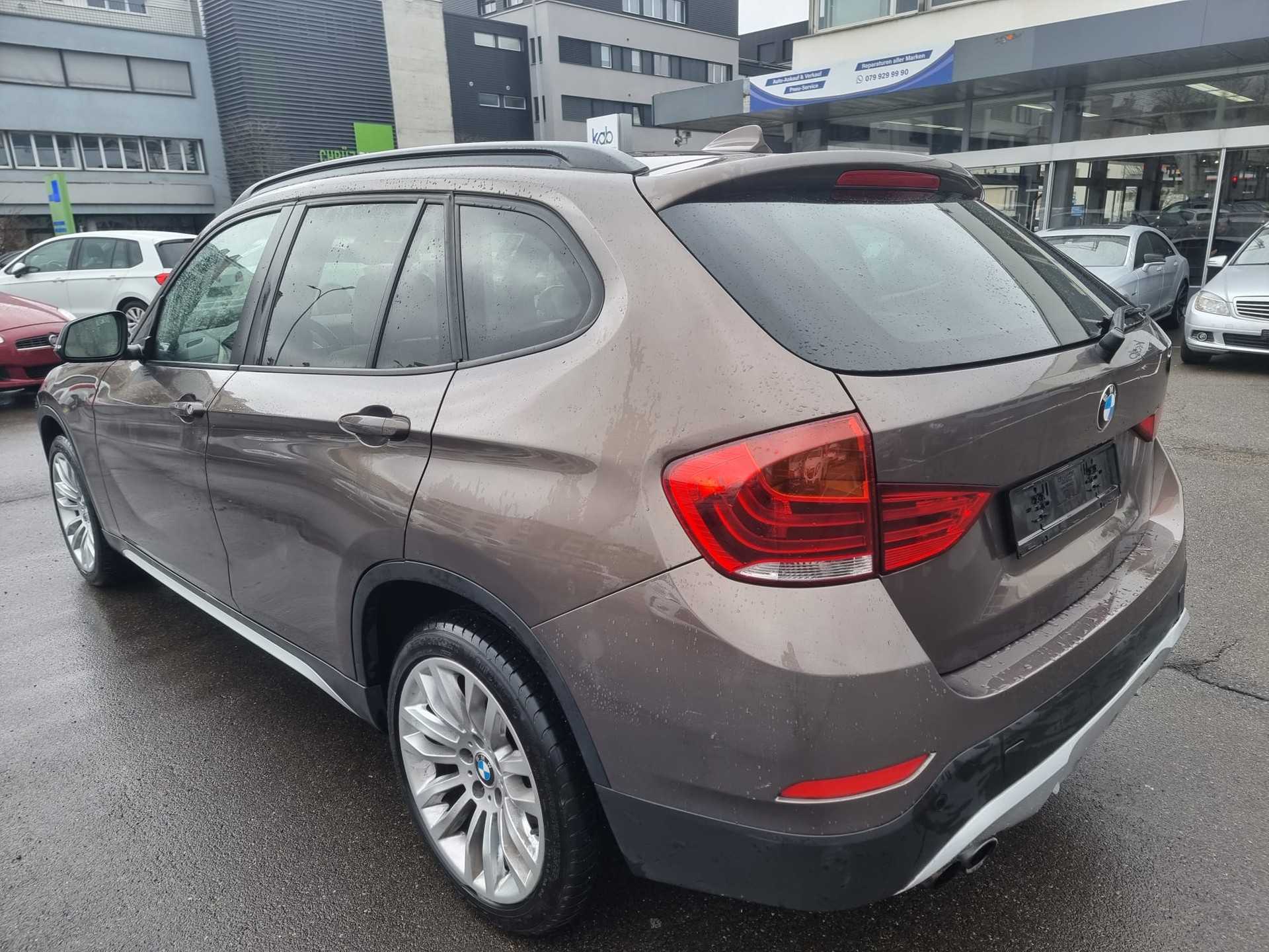 BMW X1 xDrive 20i Sport Line Steptronic-image-3