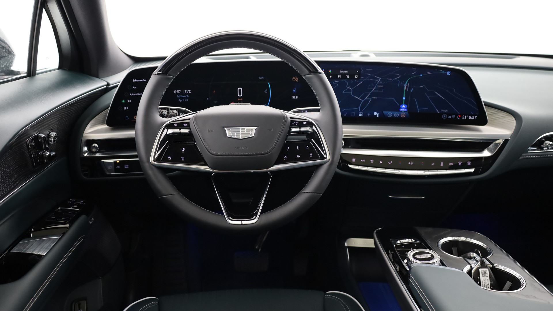 CADILLAC Lyriq SPORT 102 kWh AWD-image-3