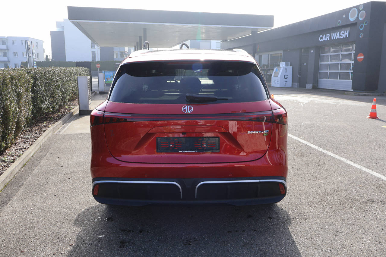 MG S6 EV 77 kWh Luxury 4WD-image-1