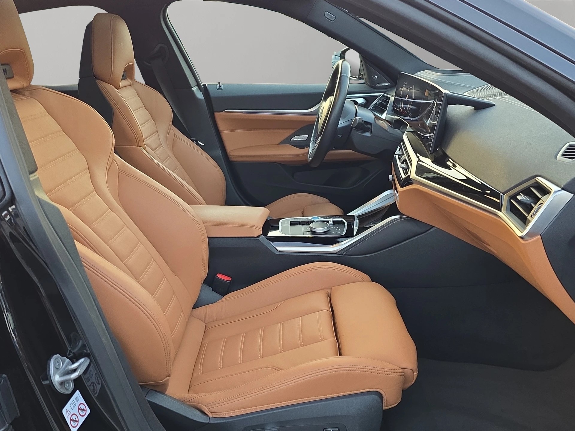 BMW i4 M50-image-18