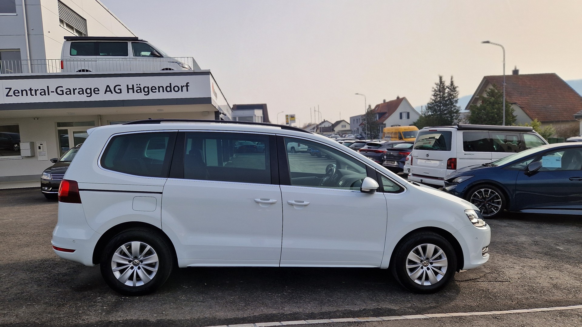 VW Sharan 1.4 TSI BlMT Comfortline DSG-image-4