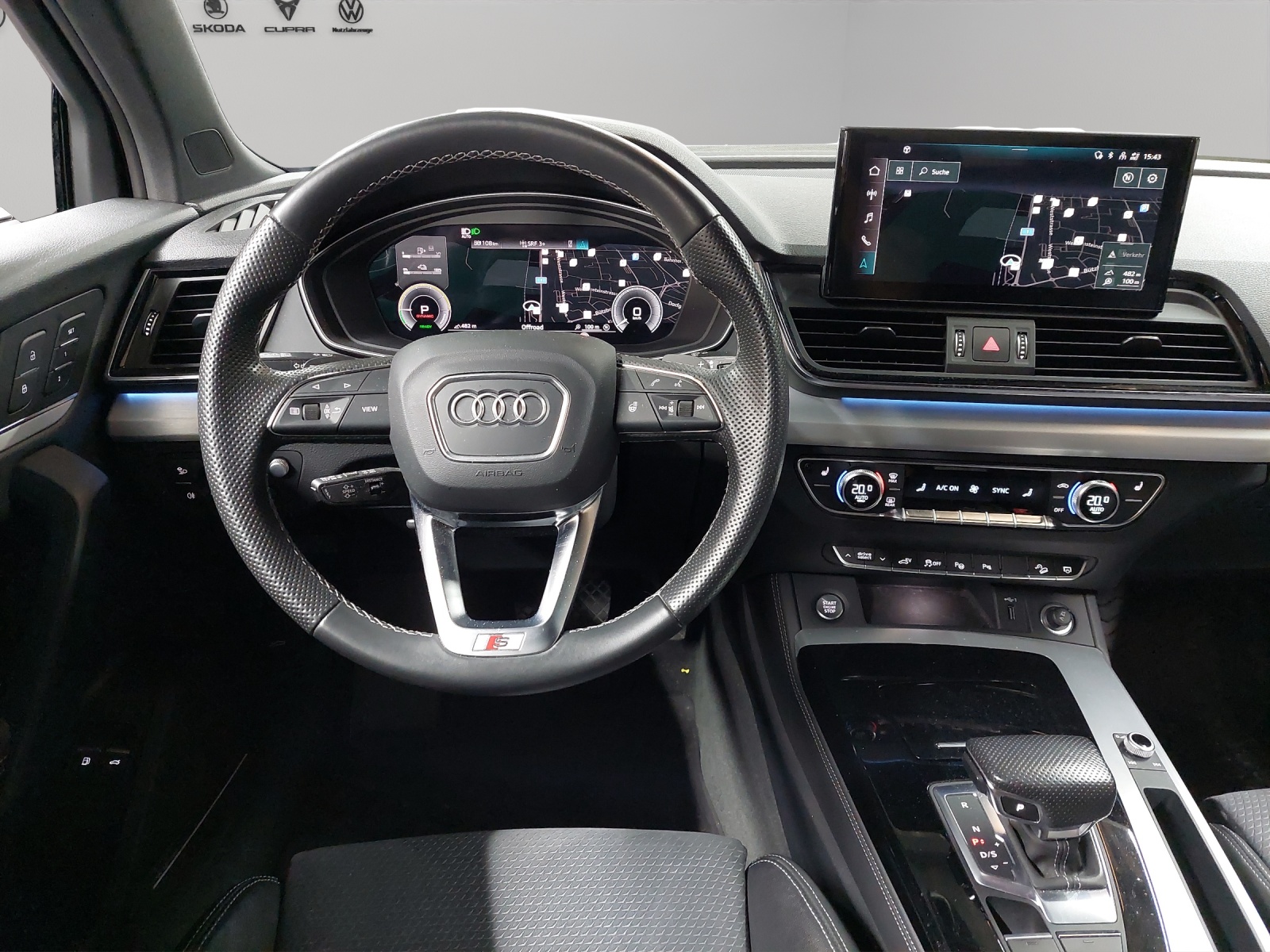 AUDI Q5 50 TFSI e PHEV S line quattro S-tronic-image-6