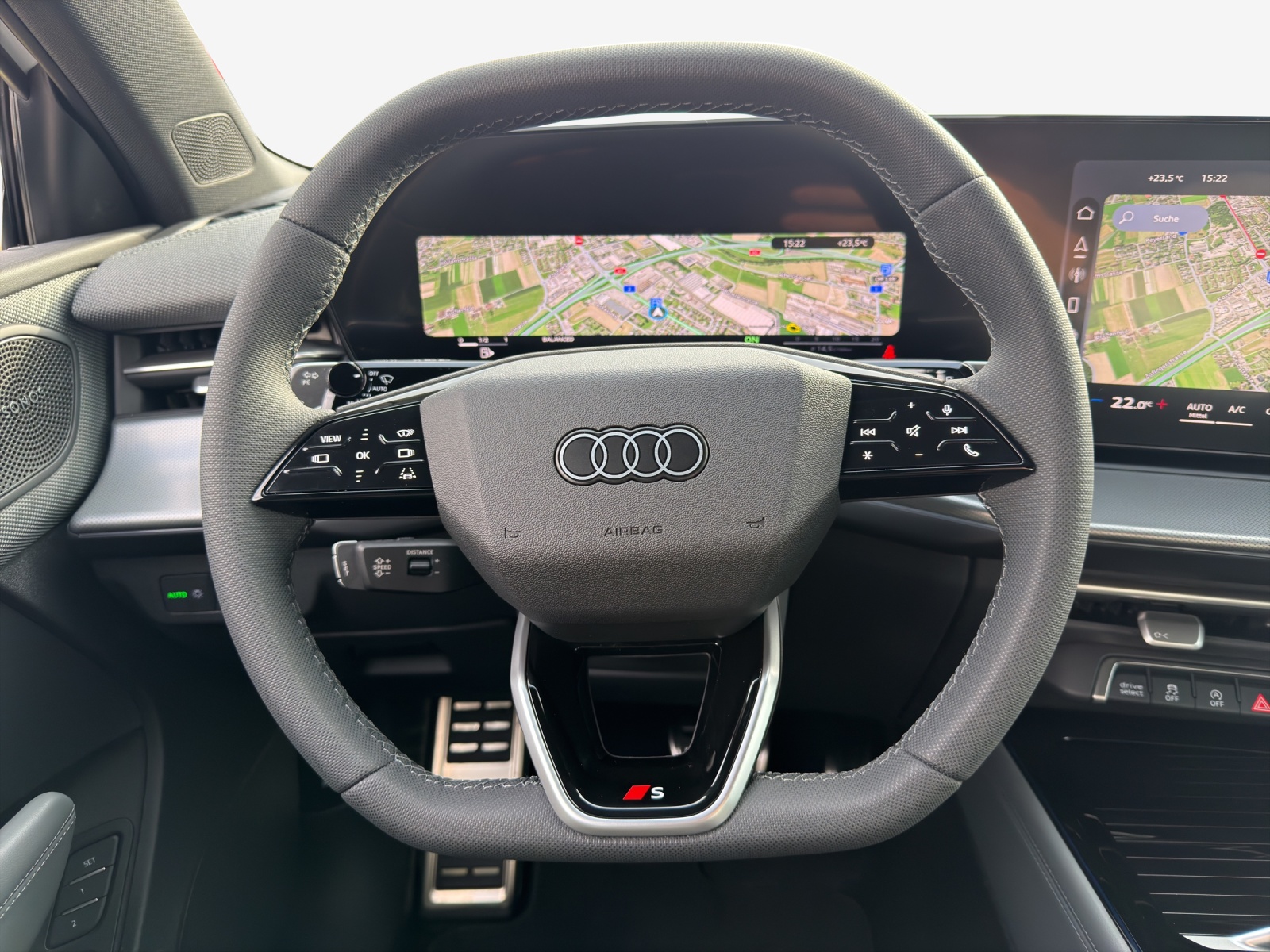 AUDI Q3 SUV 110 kW TFSI S tronic-image-9