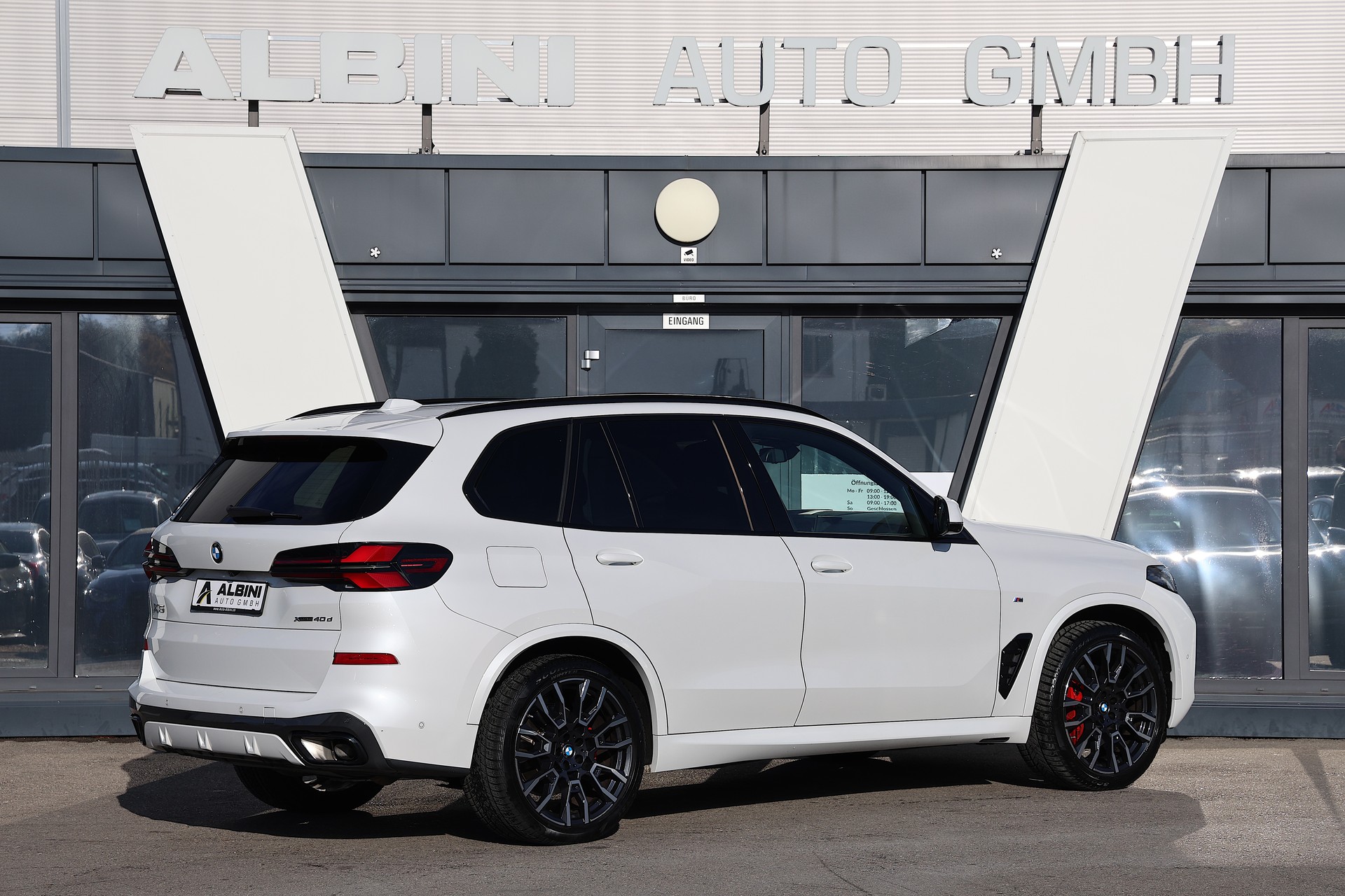 BMW X5 xDrive 48V 40d M Sport Pro Steptronic-image-2