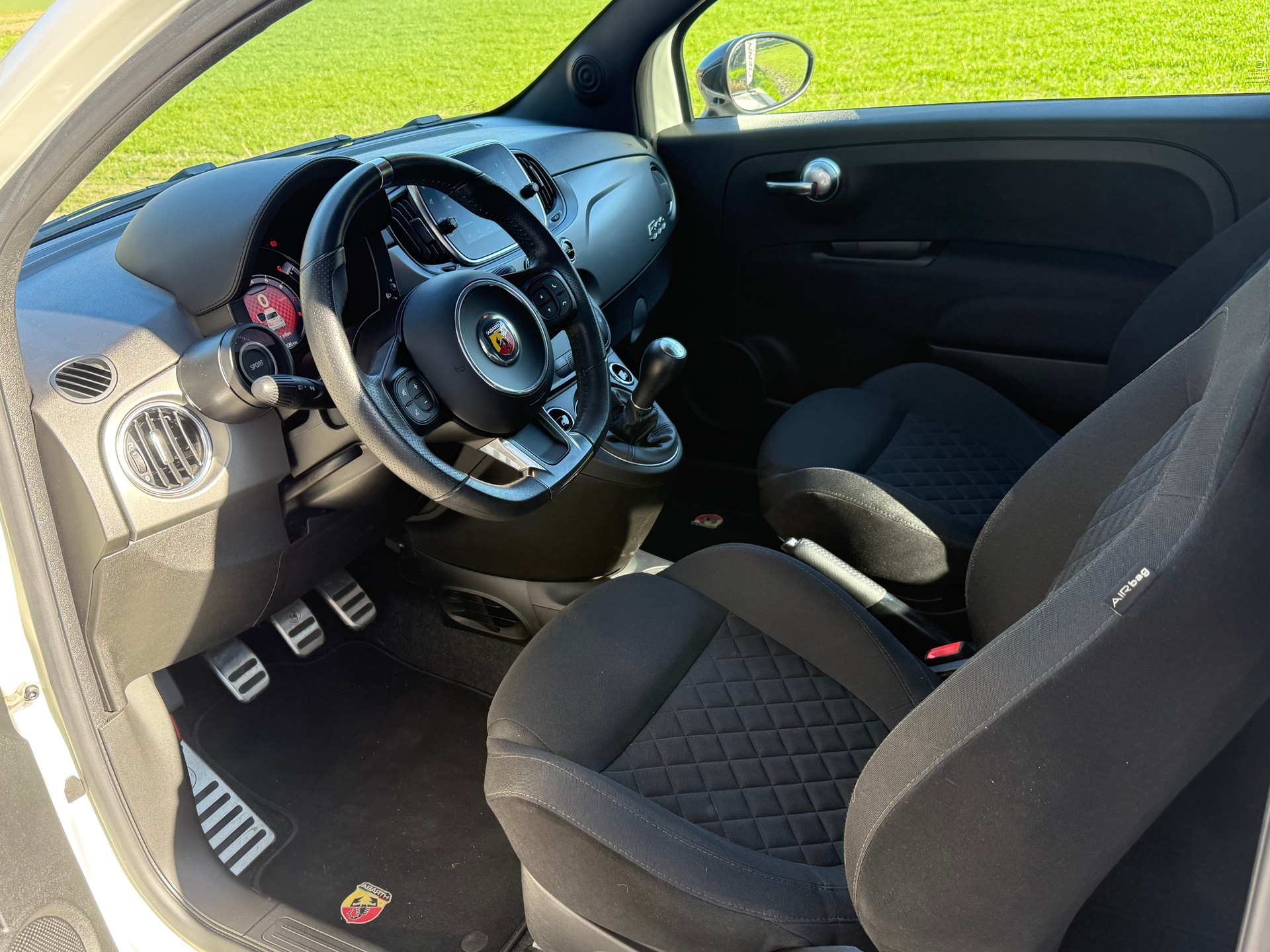 FIAT 595 1.4 16V Turbo Abarth Pista-image-5