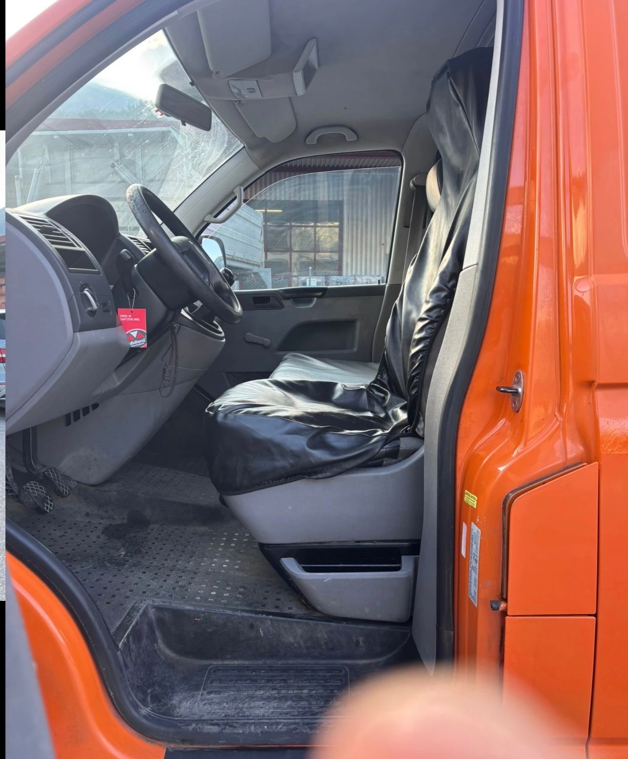 VW T5 1.9 TDI PD-image-5