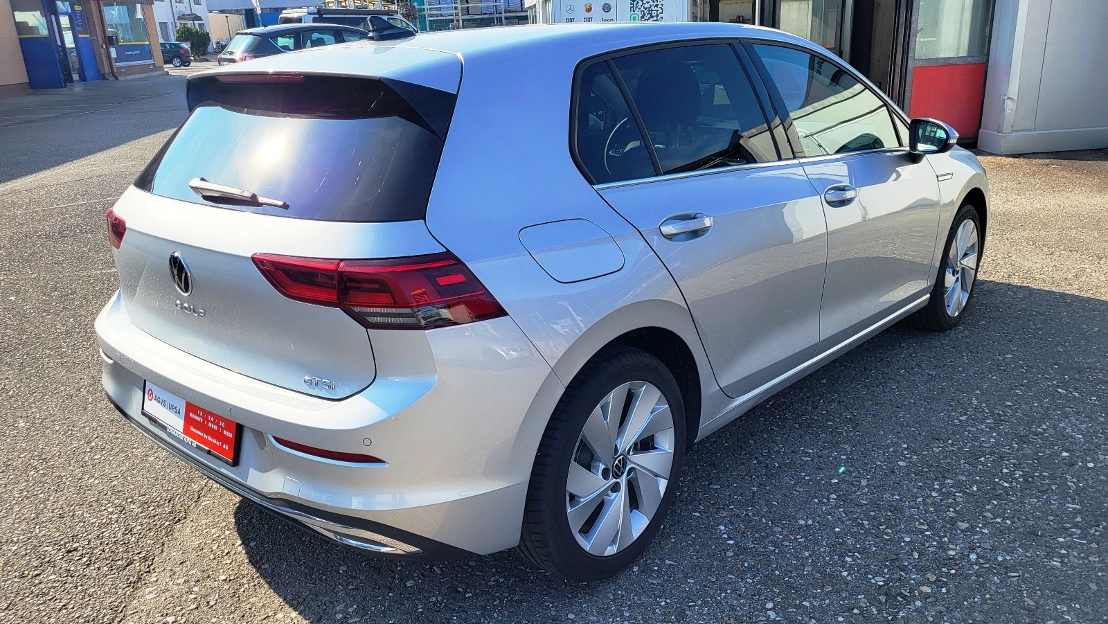 VW Golf 1.5 eTSI mHEV ACT Style DSG-image-2