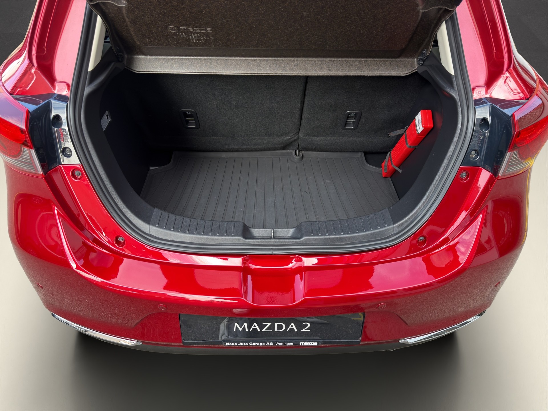 MAZDA 2 SKYACTIV-G 90 Homura Automat-image-17