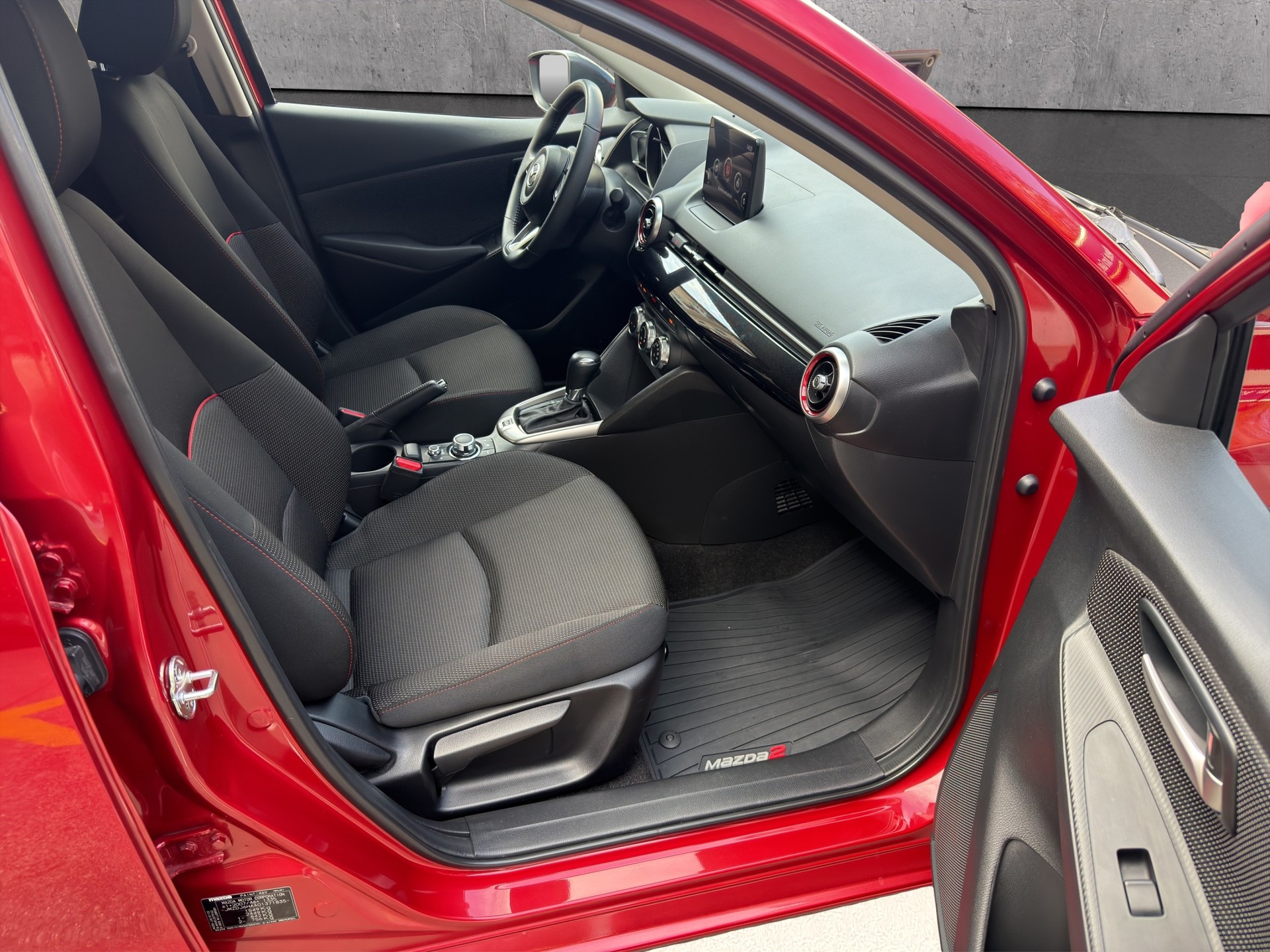 MAZDA 2 SKYACTIV-G 90 Homura Automat-image-15
