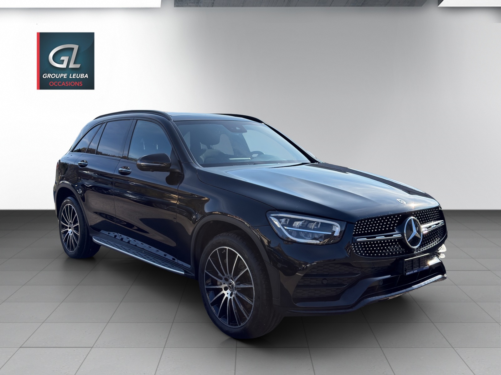 Photo MERCEDES-BENZ GLC-300 GLC 300 e AMG Line 4Matic