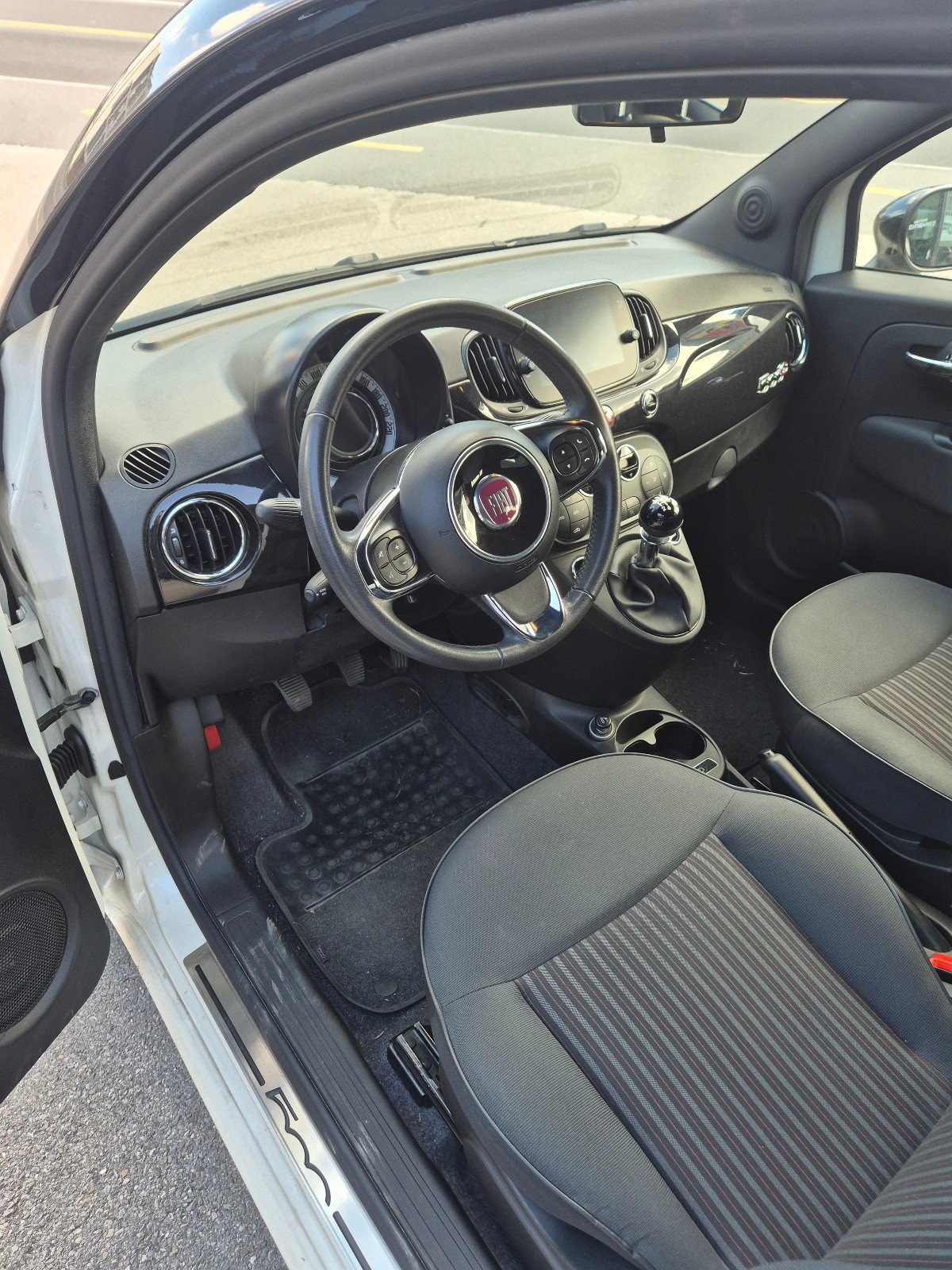 FIAT 500C 0.9 Twinair 120th Anniversary-image-7