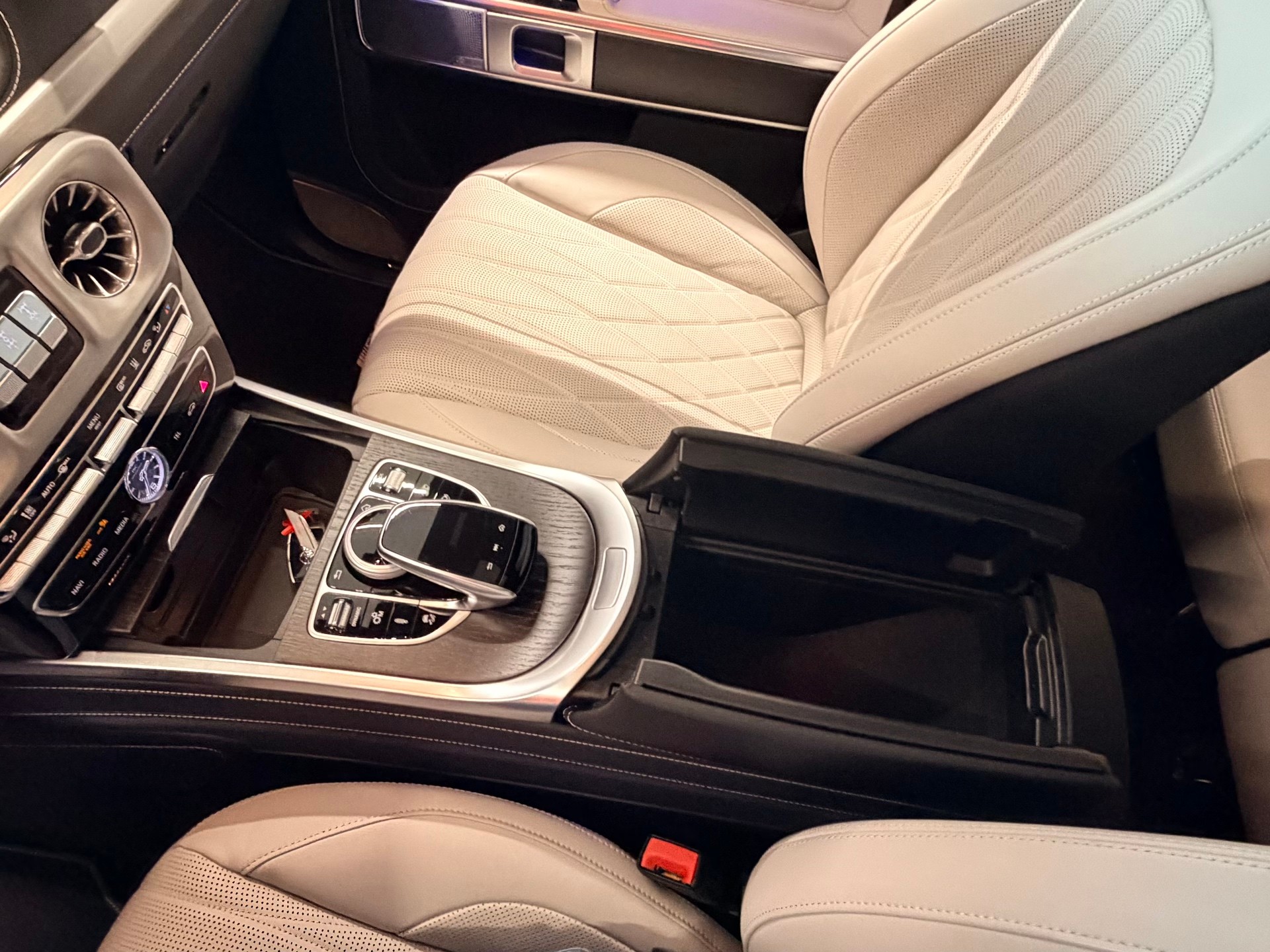 MERCEDES-BENZ G 63 AMG Speedshift Plus G-Tronic-image-28