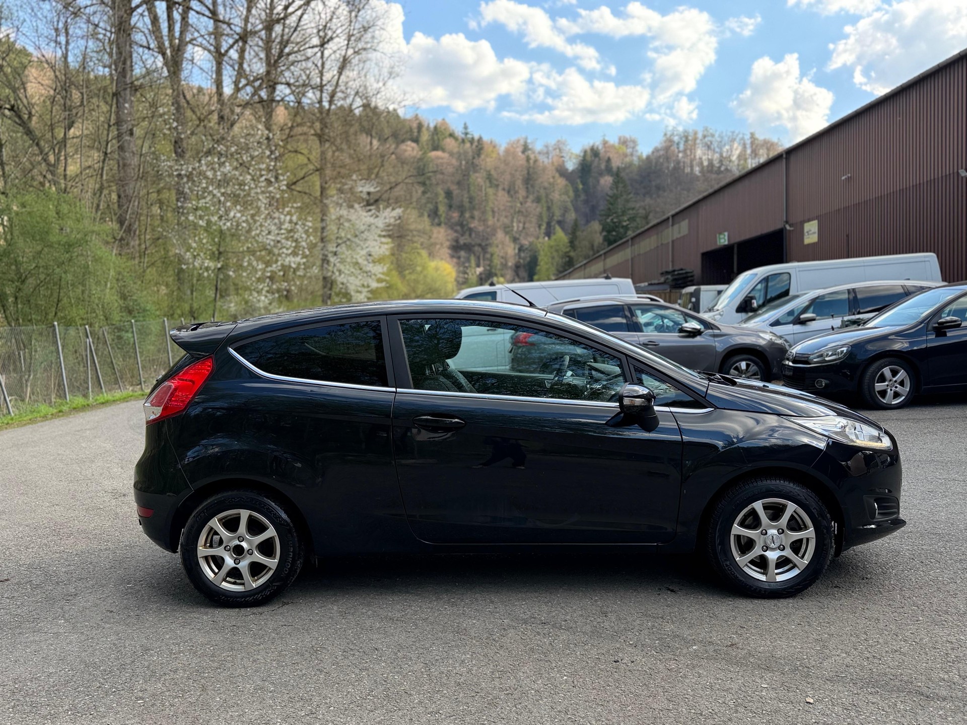 FORD Fiesta 1.0 SCTi Titanium-image-2
